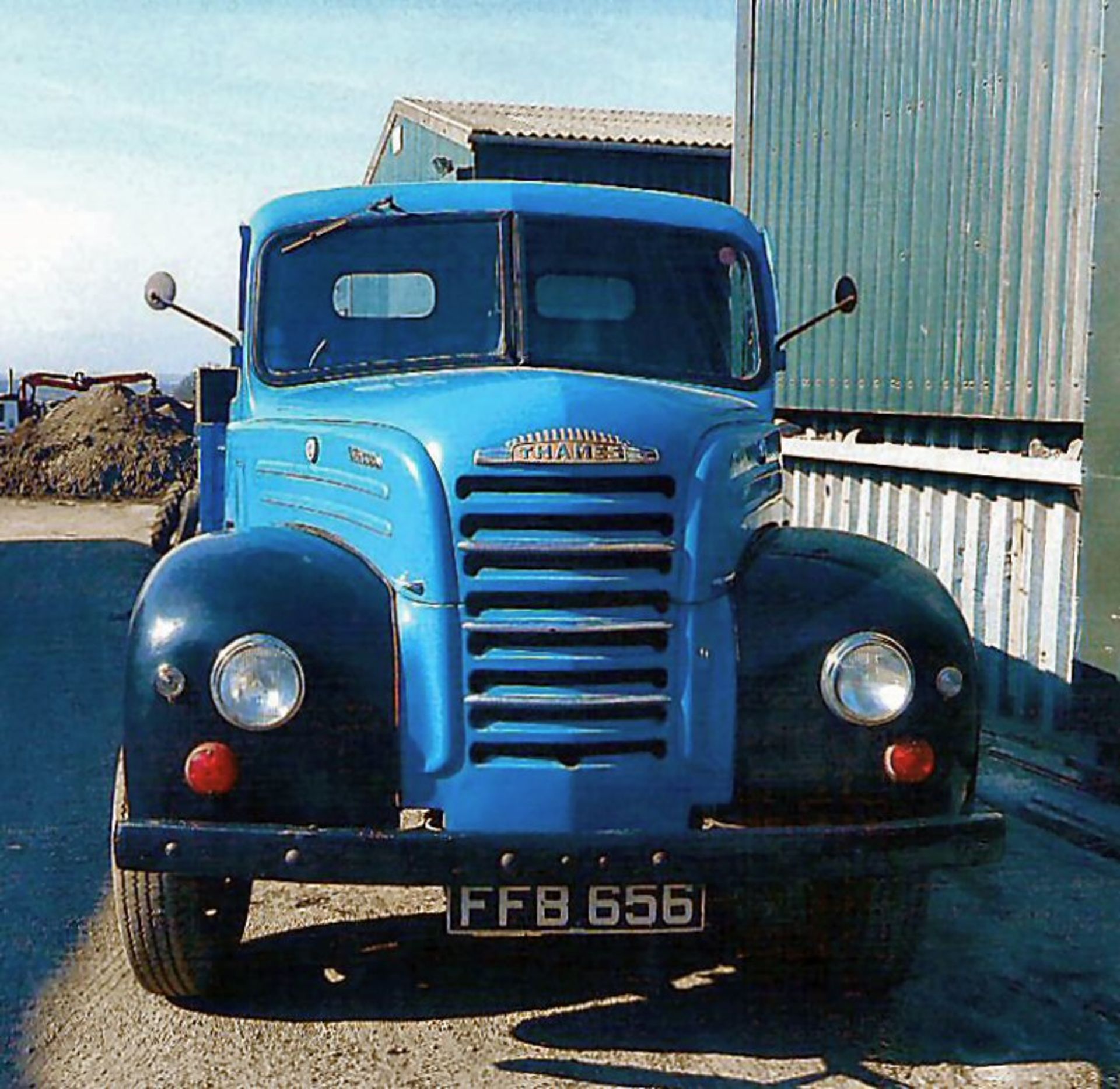 1955 Fordson ET6 dropside Reg no: FFB 656 Chassis no: 20957 Finished in blue this good useable - Image 3 of 3