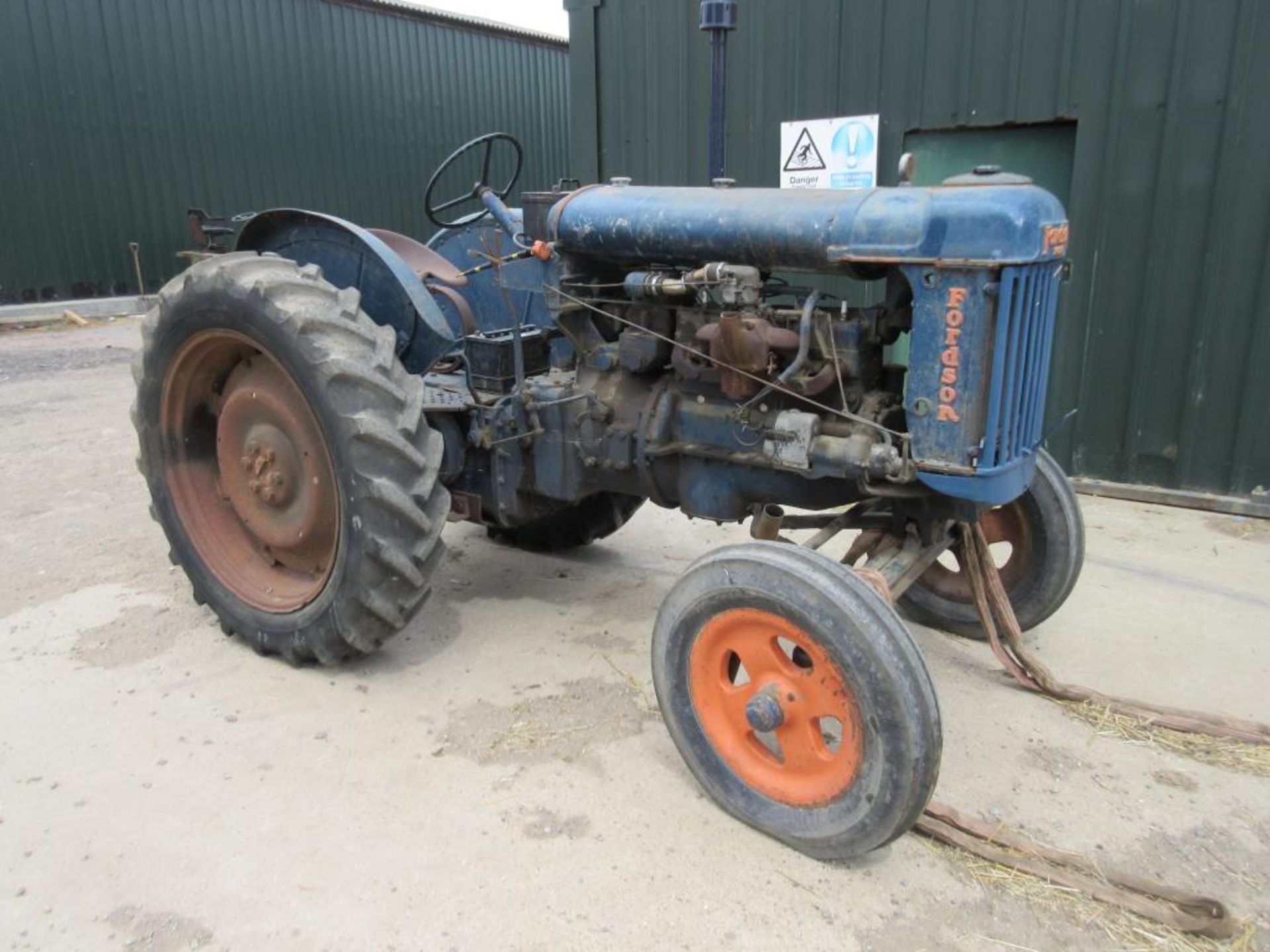FORDSON E27N 4cylinder petrol/paraffin TRACTOR Fitted with rear drawbar. - Image 2 of 4
