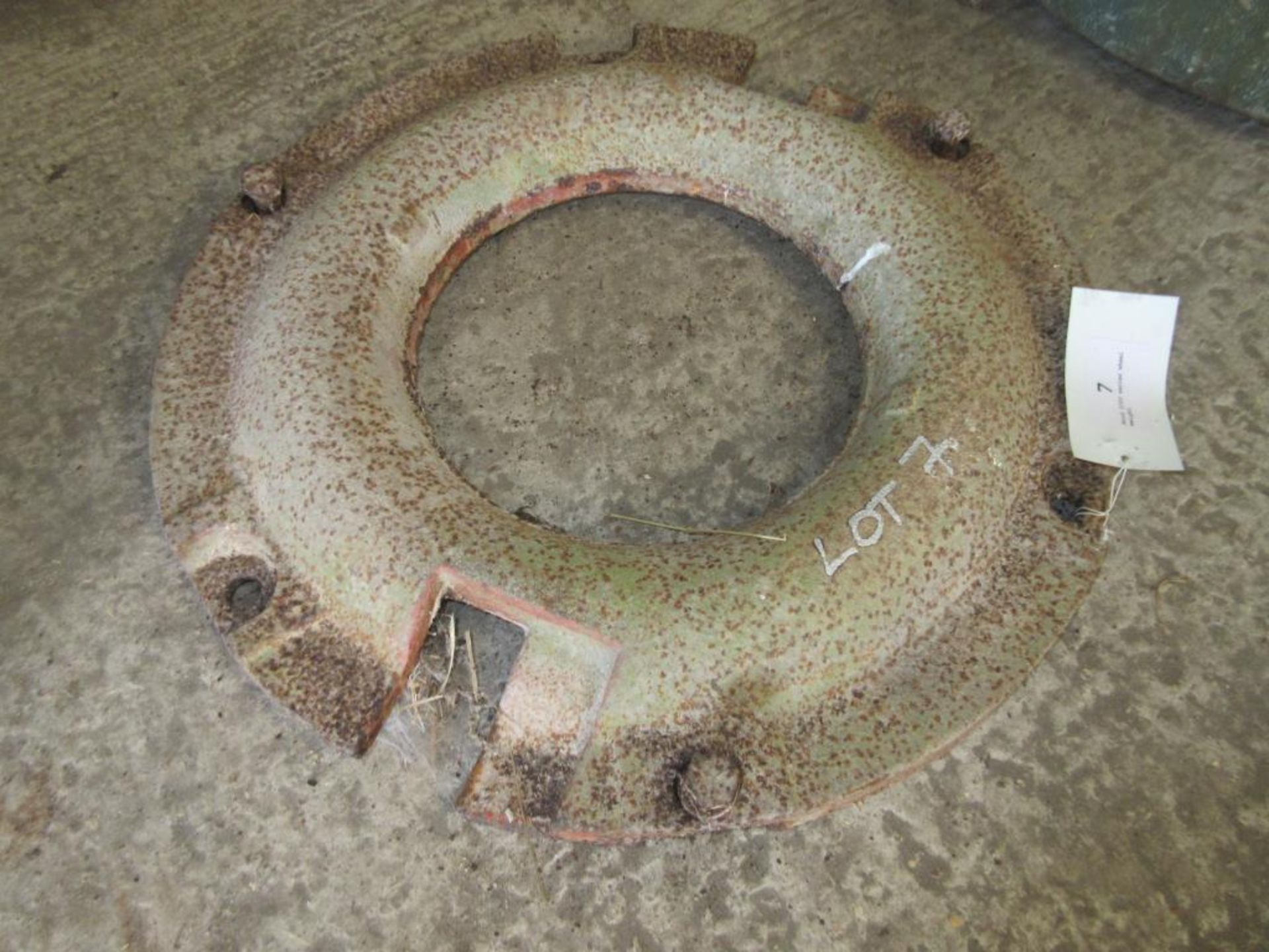 Ford 1000 series wheel weight