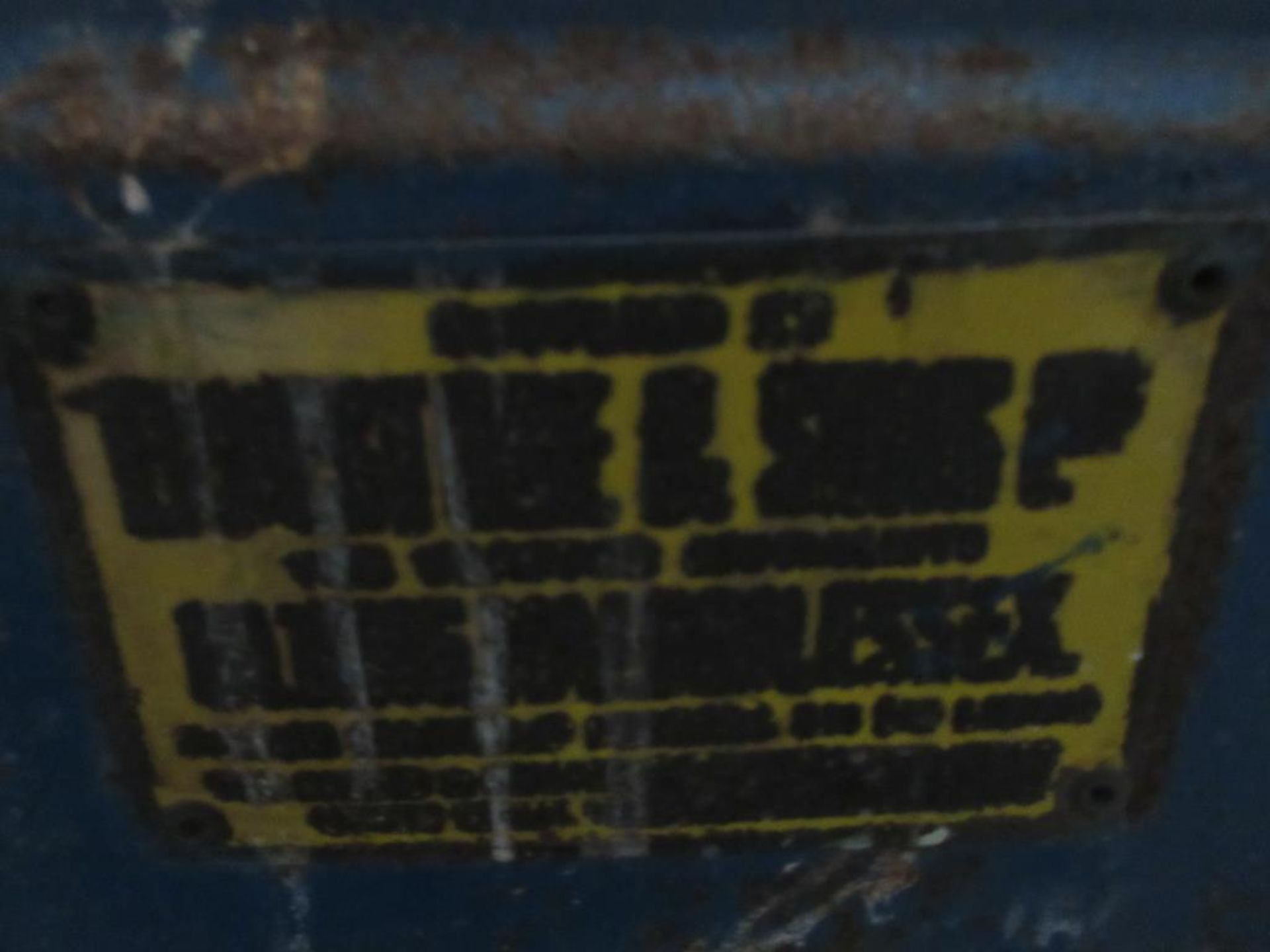 FORDSON Super Major 2wd TRACTOR Fitted with side belt pulley, loader brackets, linkage, drawbar - Image 4 of 4