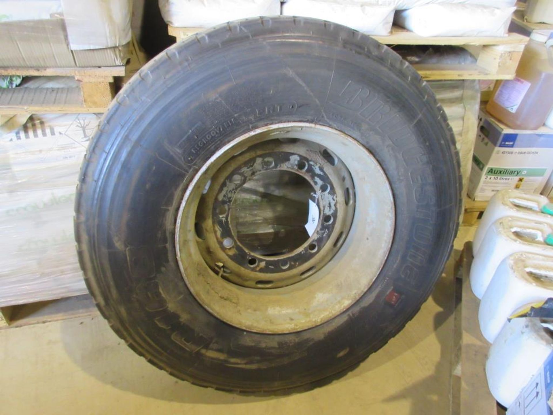 385/65 R22.5 10stud trailer wheel & tyre