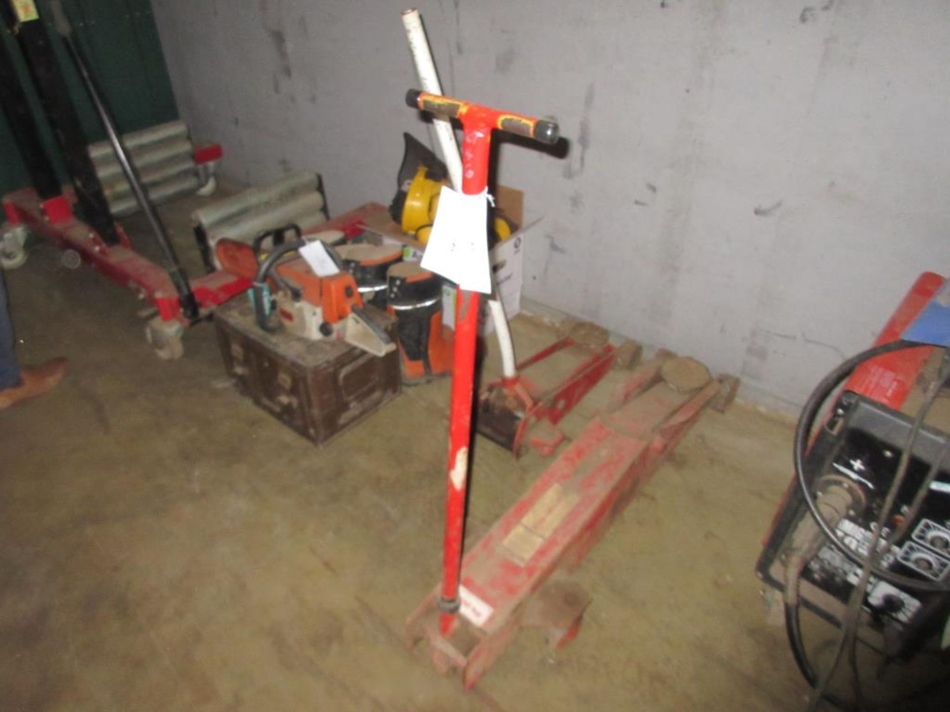 Sealey 4000kg trolley jack & another