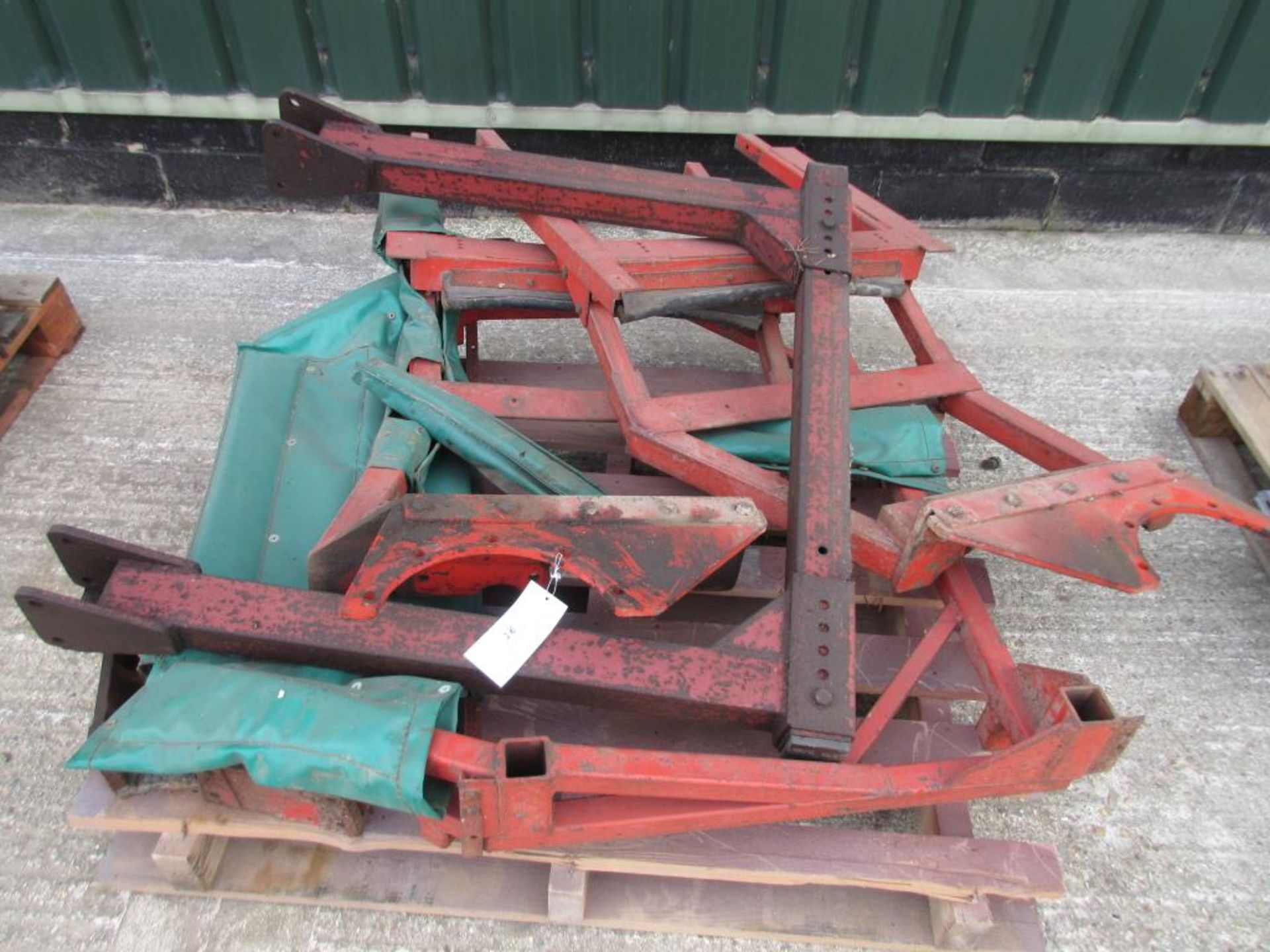 Qty Lambourn cab spares to include frame, rollbar etc.
