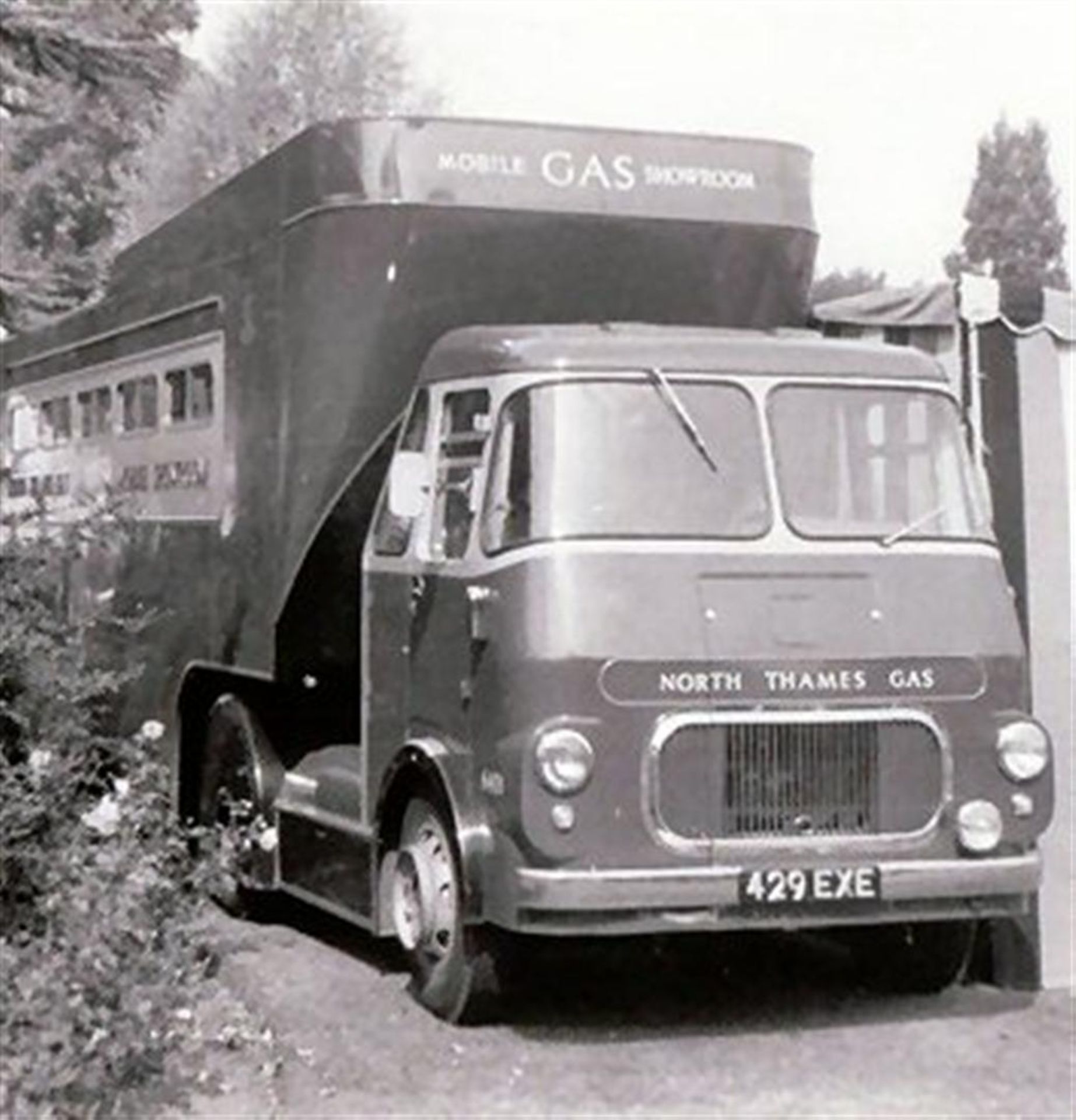 1962 BMC FFK100 Tractor Unit Reg. No. N/A Chassis No. TBA Originally sold as a half chassis, half - Image 2 of 2