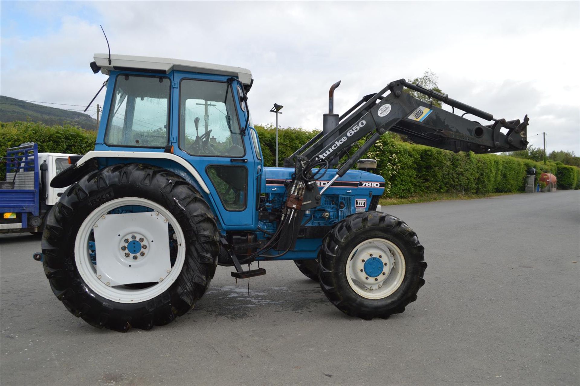 1991 FORD 7810 Series III 4wd 6cylinder TRACTOR Reg No: 91WW11001 (Irish) Serial No: BC74846