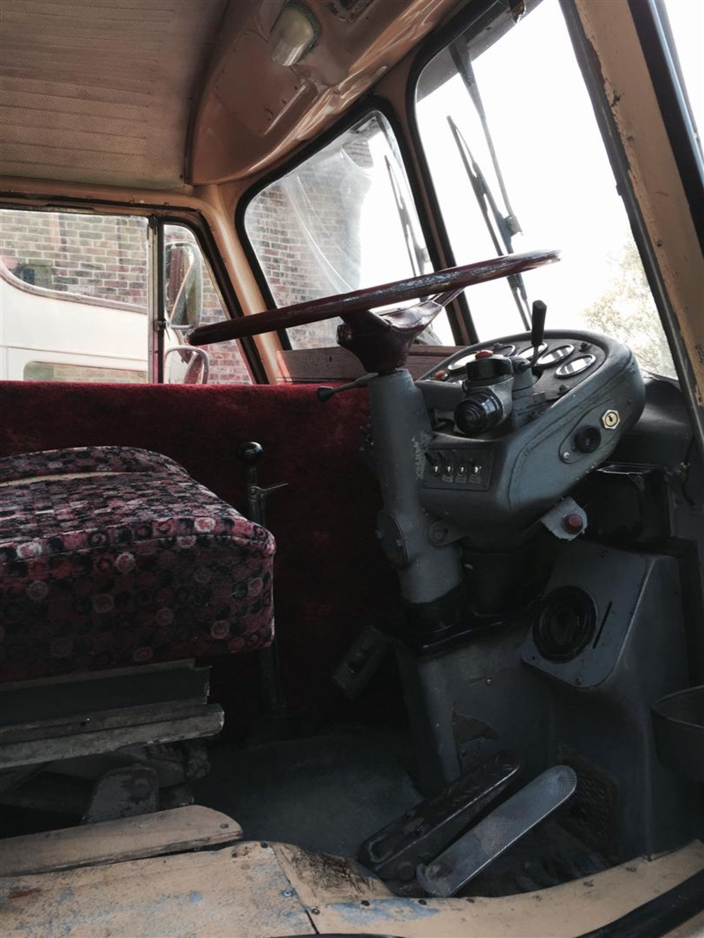 1971 Foden S39 Showmans lorry Reg. No. UUJ 664J Chassis No. 71876 This smart Gardner 180 powered - Image 5 of 11