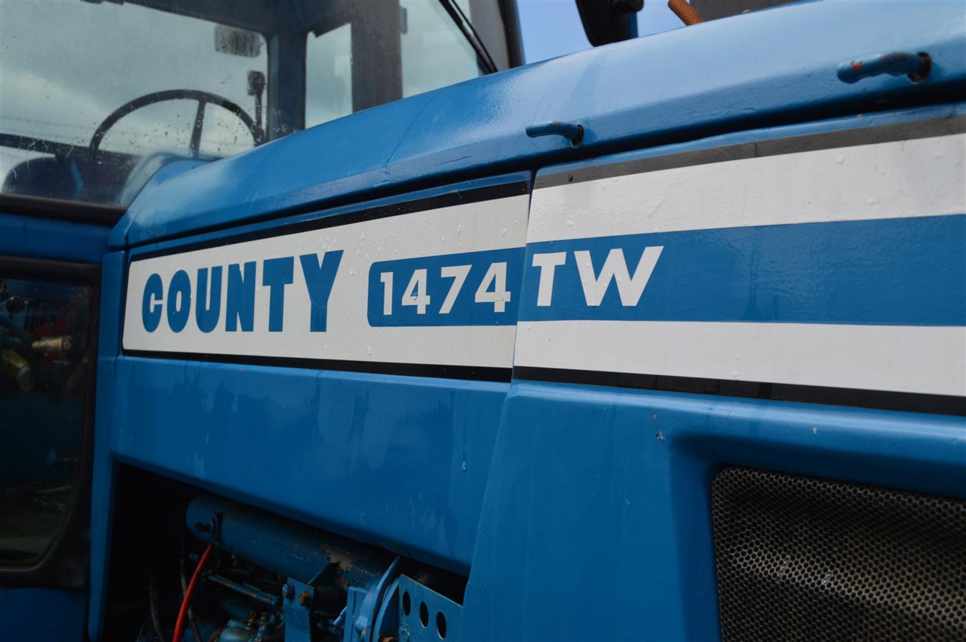 1980 County 1474 TW 4wd 6cylinder TRACTOR Reg. No. 80WWW320 Serial No. 41253904766 The 1474 was - Image 8 of 14
