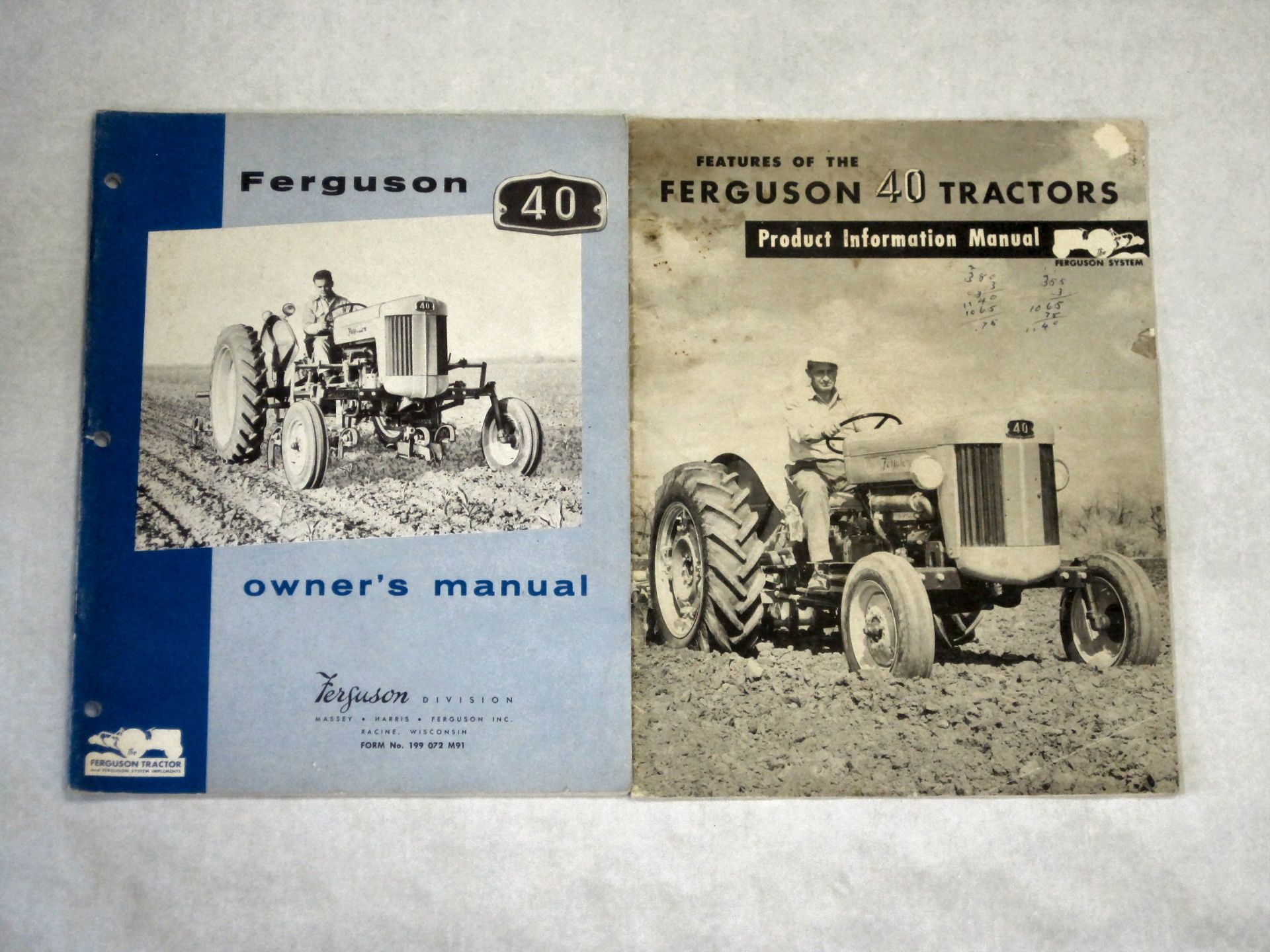 Ferguson 40 66pp Owners Manual t/w 21pp Production Information Manual (2)