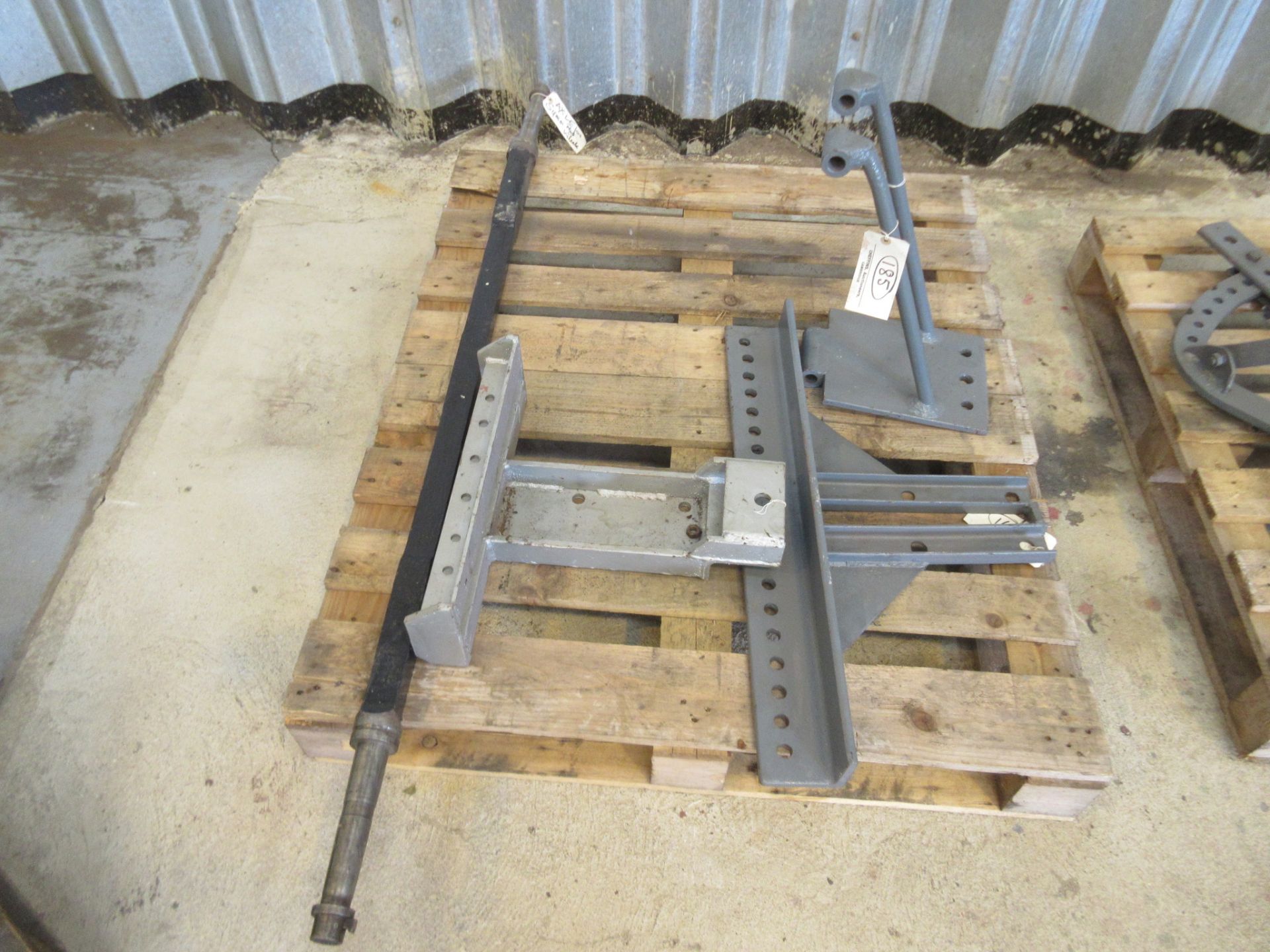 Various drawbars and axle