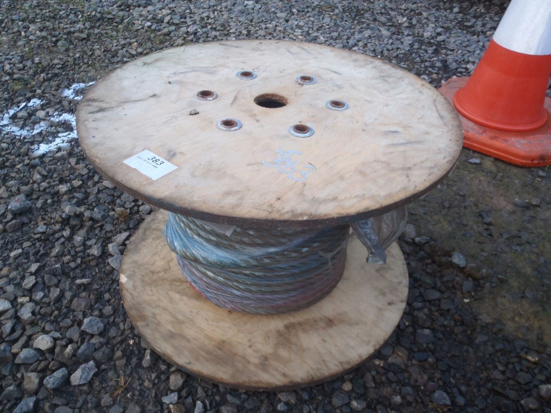 Coil of wire rope