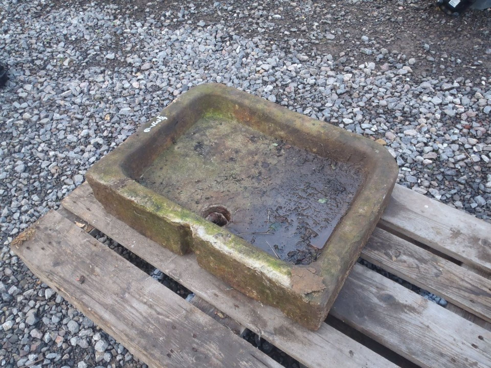 Sandstone carved sink