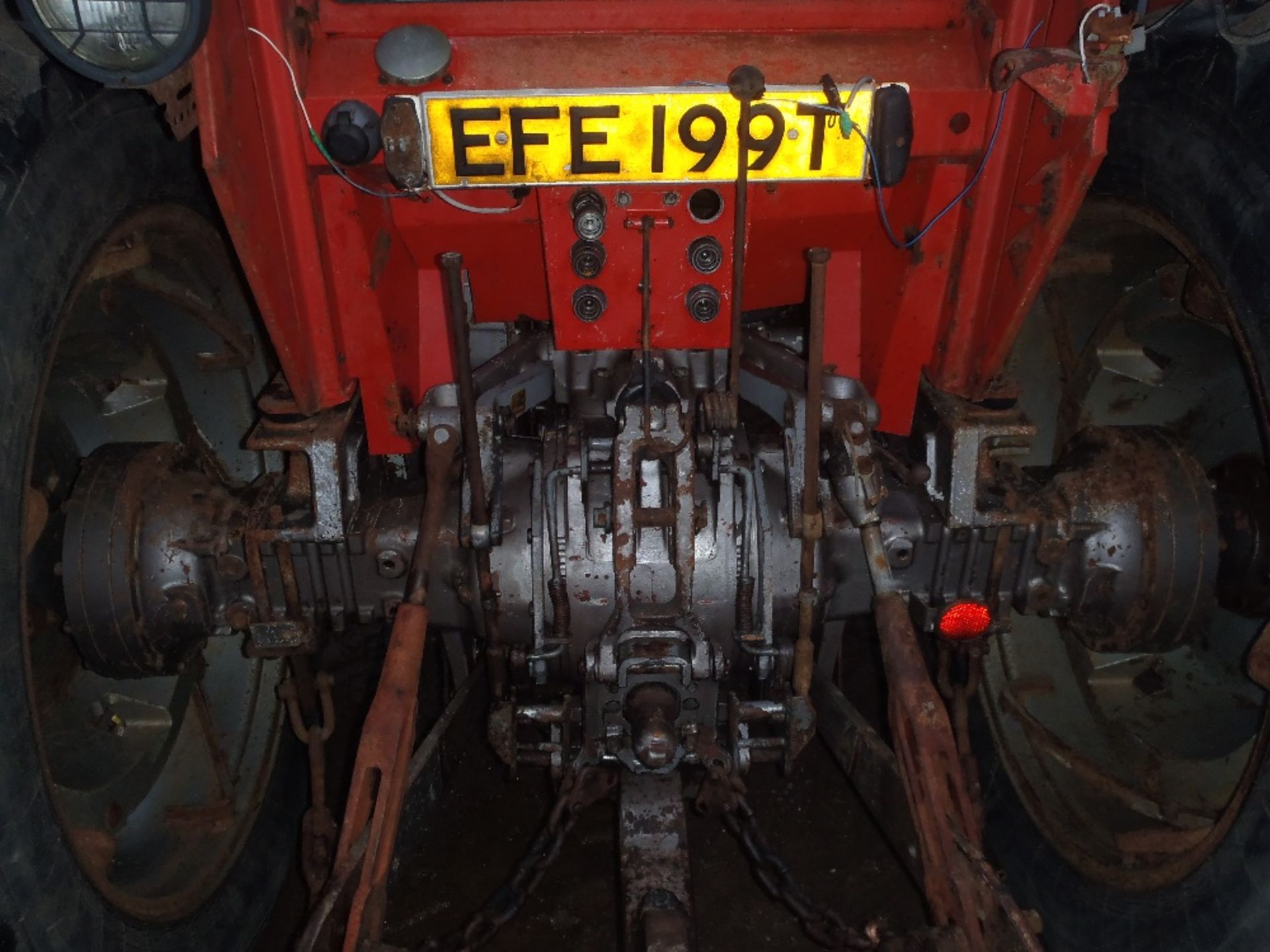 Massey Ferguson 590 4wd Tractor Power Steering. T Reg - Image 5 of 9