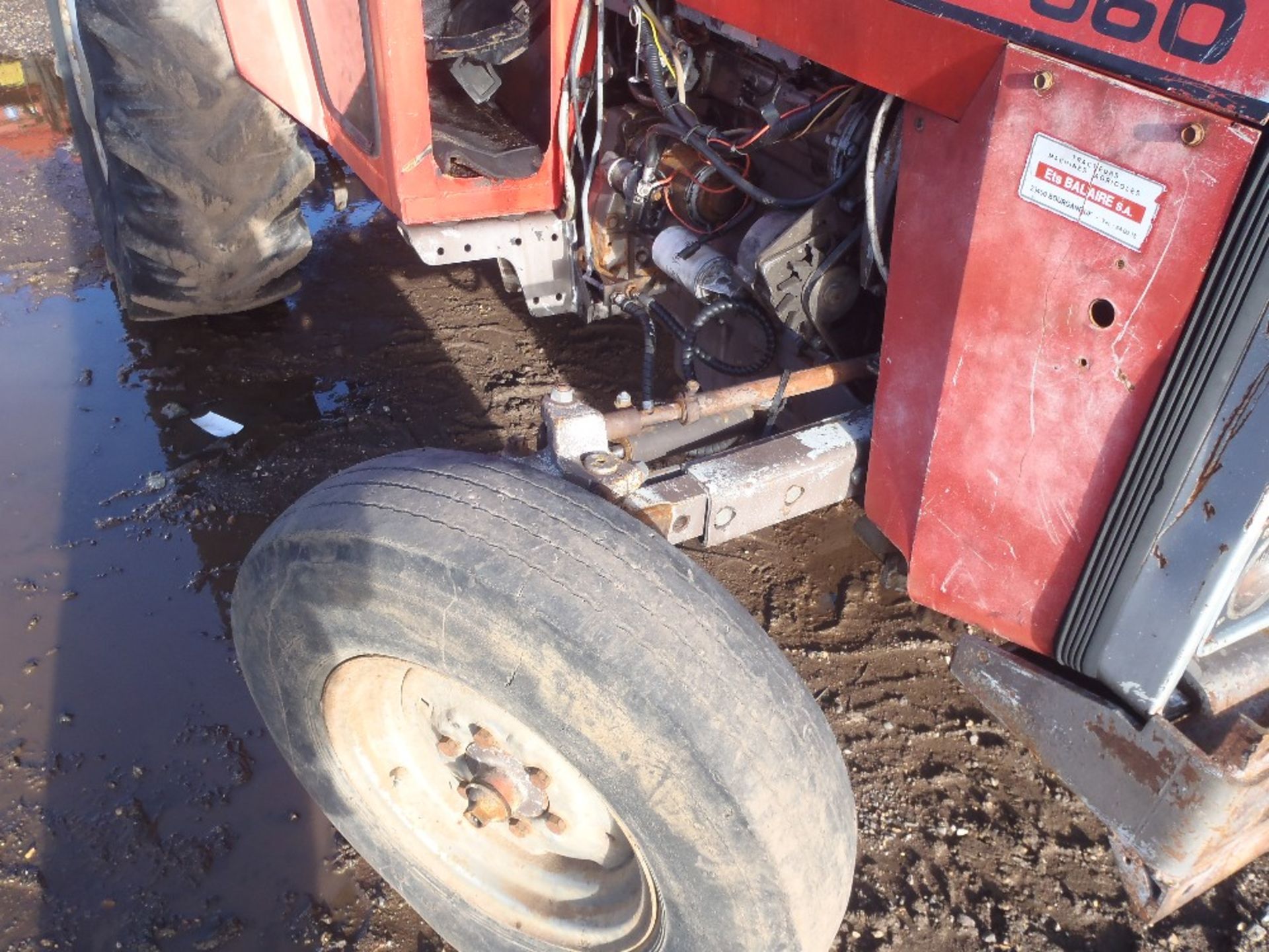 Massey ferguson 560 2x2 Tractor Ser No G308220 - Image 8 of 9