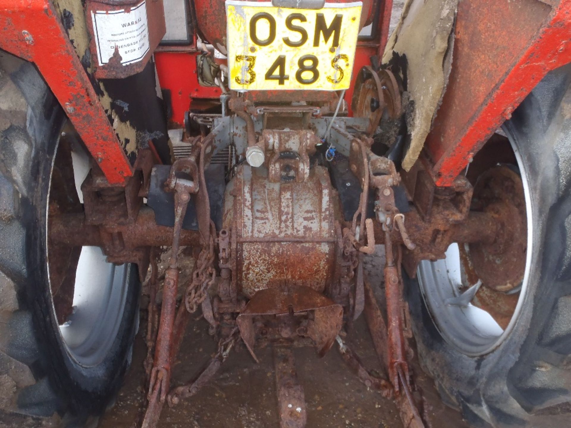 Massey Ferguson 135 Tractor with QD Cab. V5 will be supplied. Reg.No.OSM 348S Ser No 475578 - Image 9 of 9