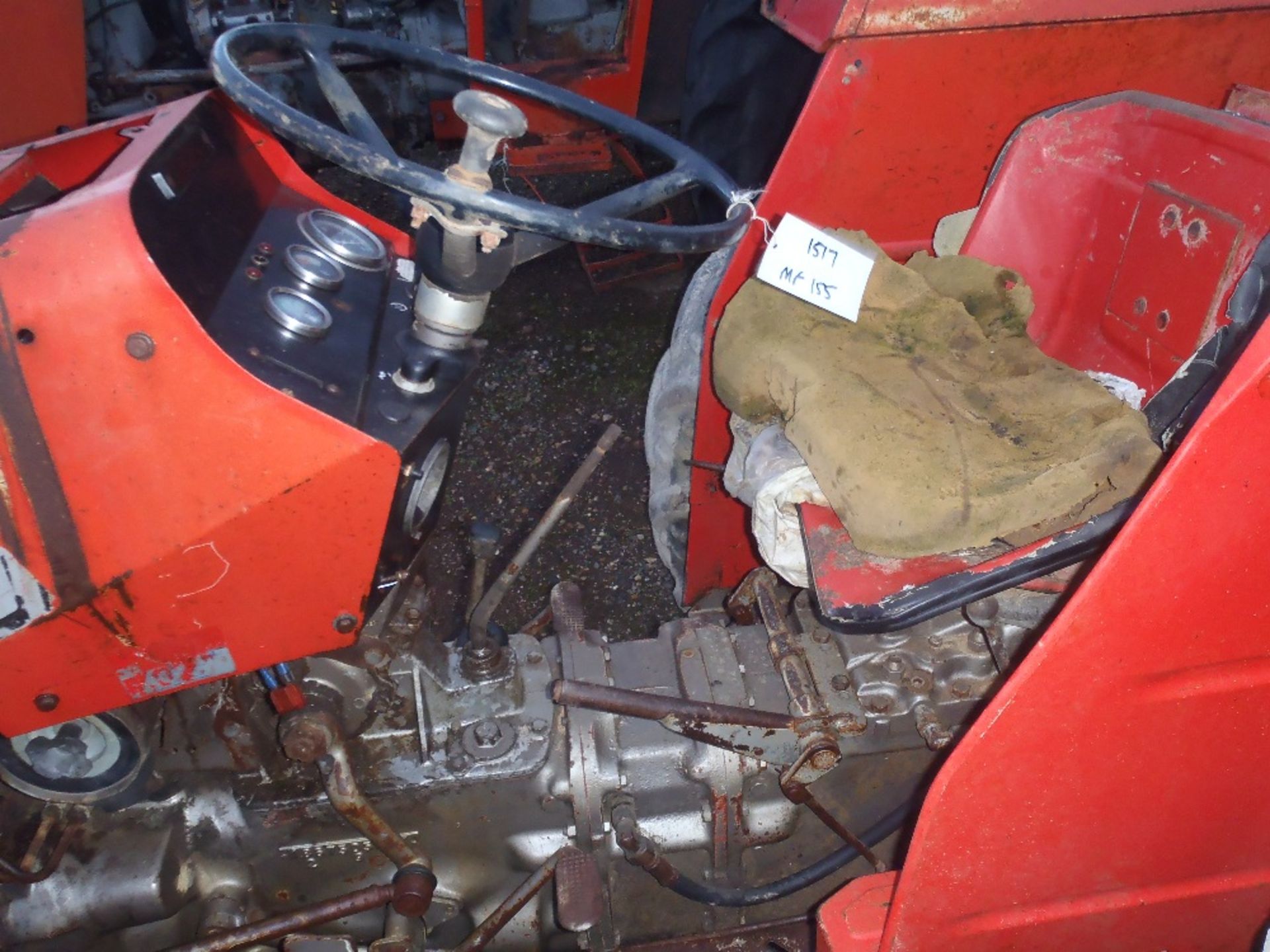 Massey Ferguson 255 Tractor V5 will be supplied Ser No H166026 - Image 9 of 9