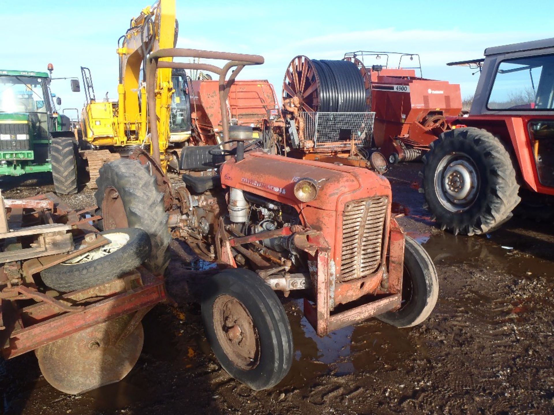 Massey ferguson 37 Tractor Ser No 70991 - Image 3 of 9