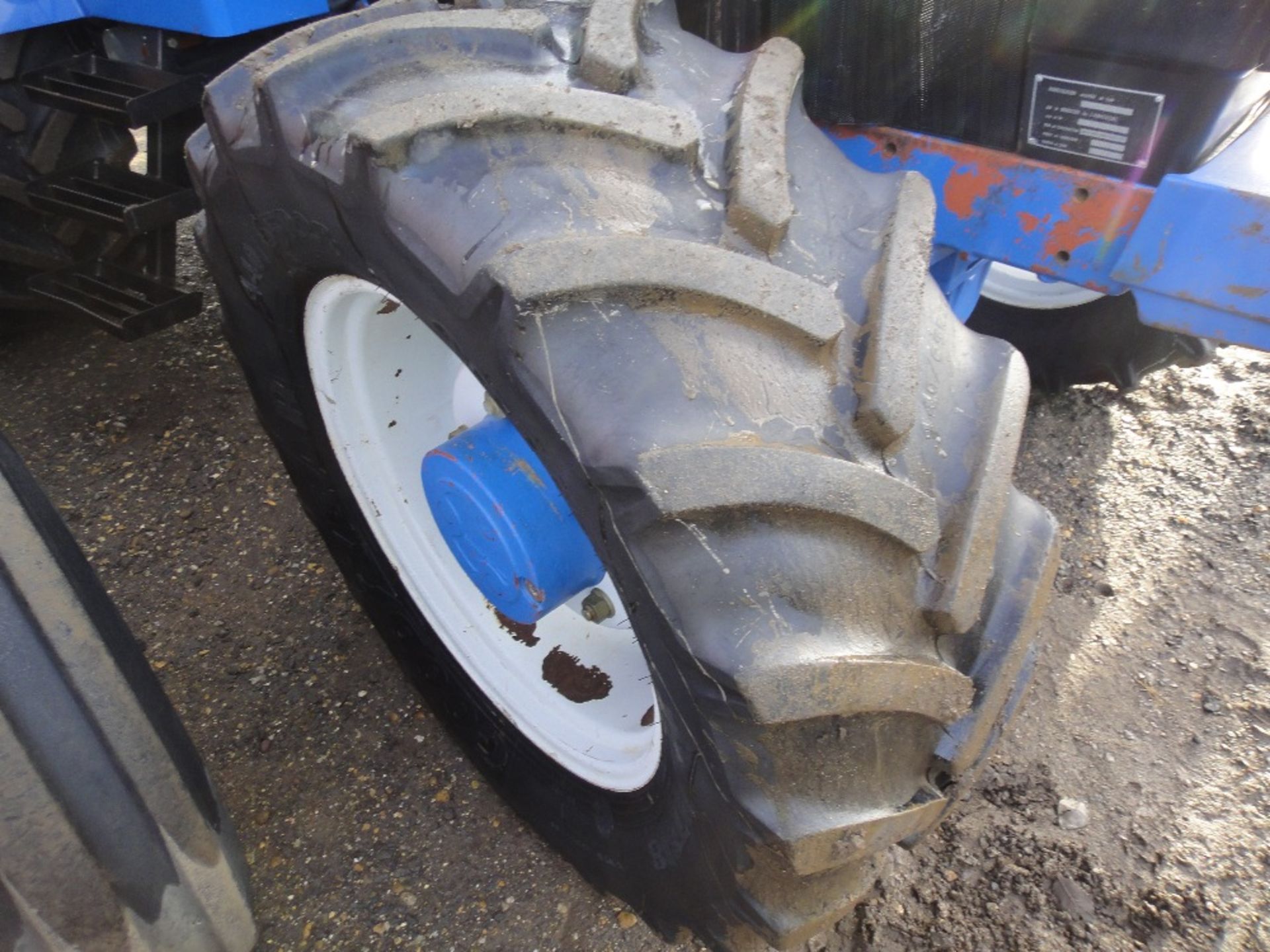 1994 Ford/New Holland 7840 SLDP 4wd Tractor. Circa 8200 hrs. French registration book will be - Image 4 of 14