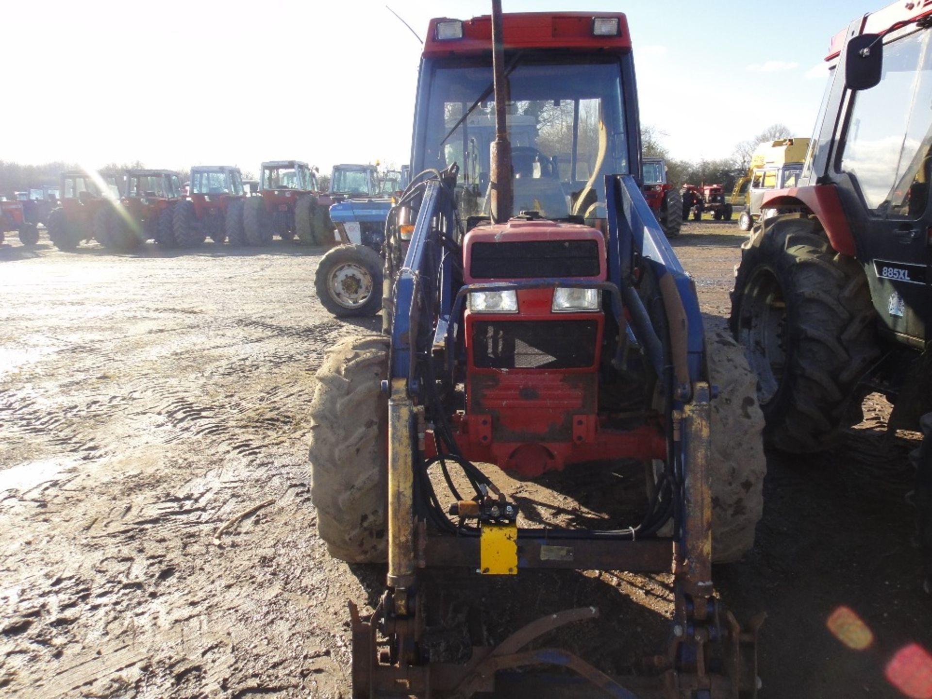 Case International 895XL 4wd Duo Tractor With Bomford Loader, 16.9x34 Tyres Reg No K290 HVJ Ser No - Image 2 of 9