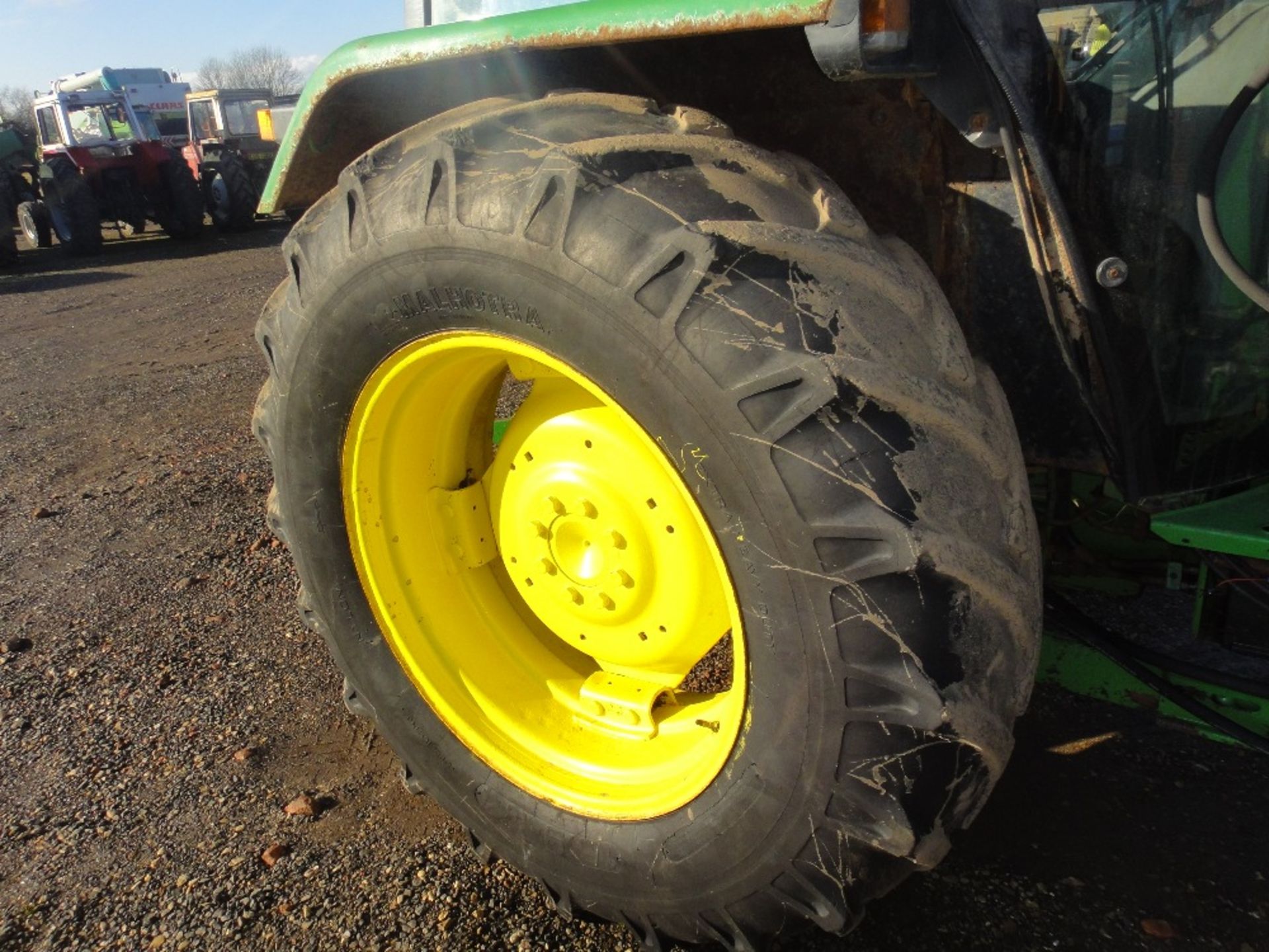 John Deere 2850 Tractor with Loader Reg No J512 ASO - Image 5 of 15