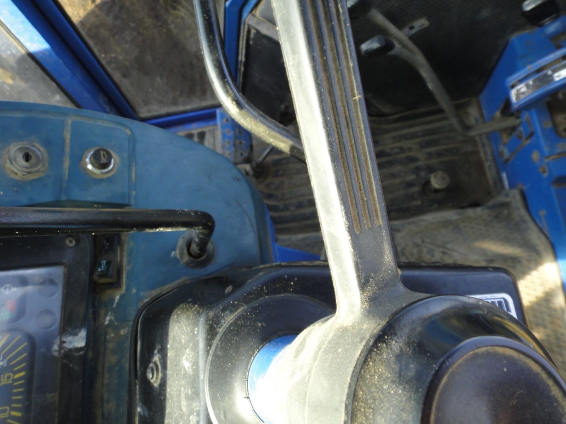 Ford 6610 Tractor V5 will be supplied Ser No BB02608 - Image 8 of 9