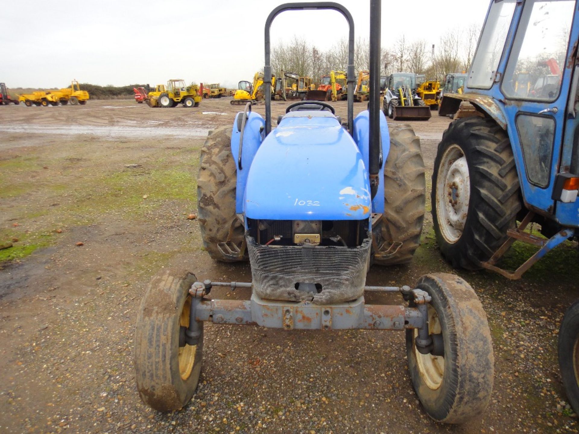 New Holland TN65 2wd Tractor with Fold Down Rollbar - Image 2 of 7