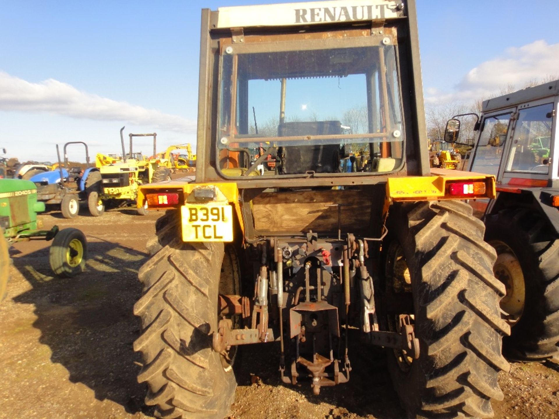 Renault TS75-14 4wd Tractor Reg No. B391 TCL - Image 6 of 13