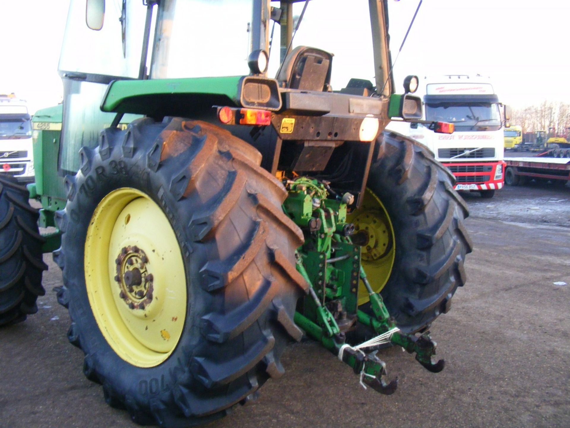 John Deere 4255 Tractor 580/70  R38 & 480/70 R28 Tyres. 8390 Hrs. Serial No. RW4255E003808