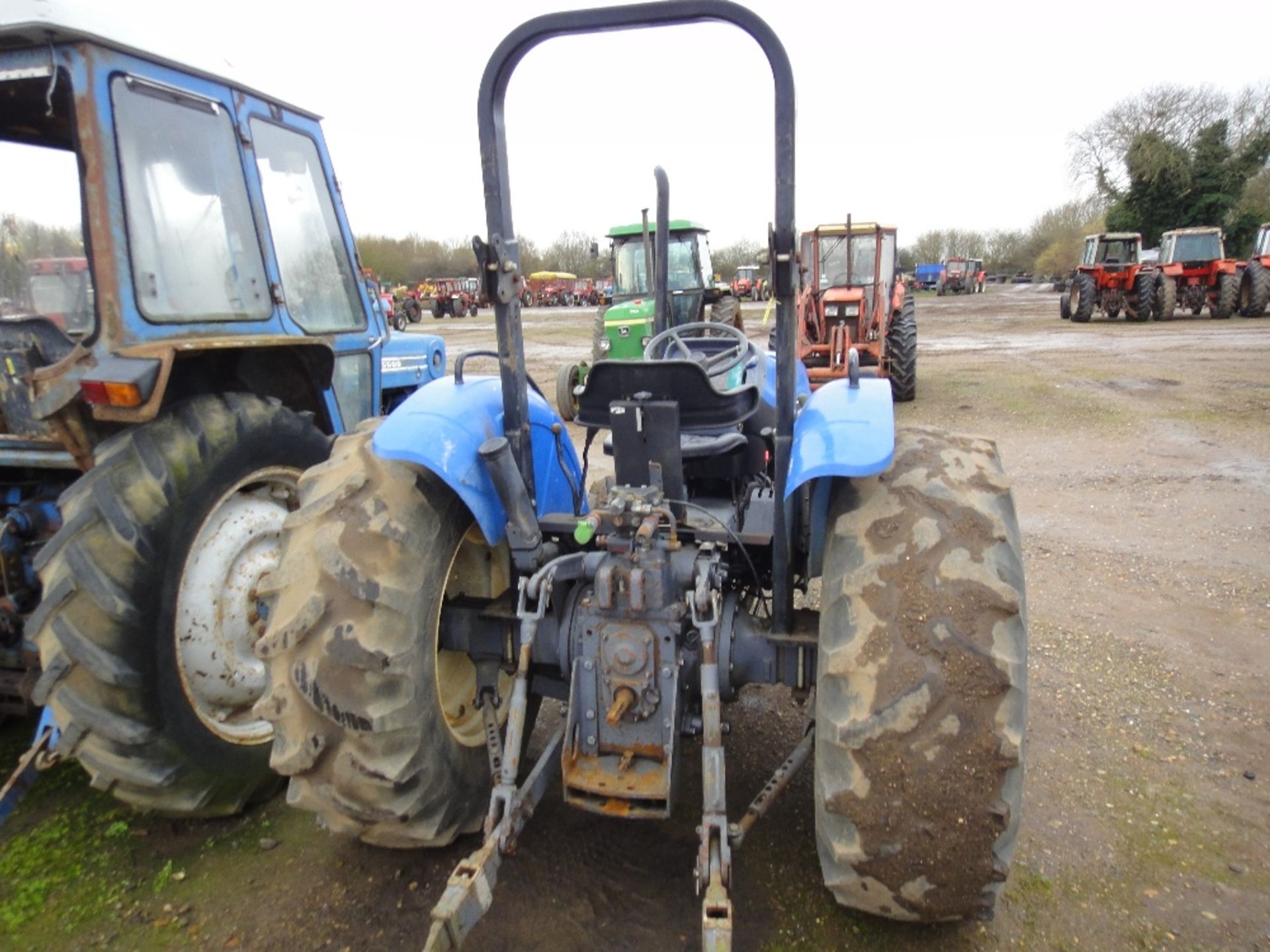 New Holland TN65 2wd Tractor with Fold Down Rollbar - Image 4 of 7