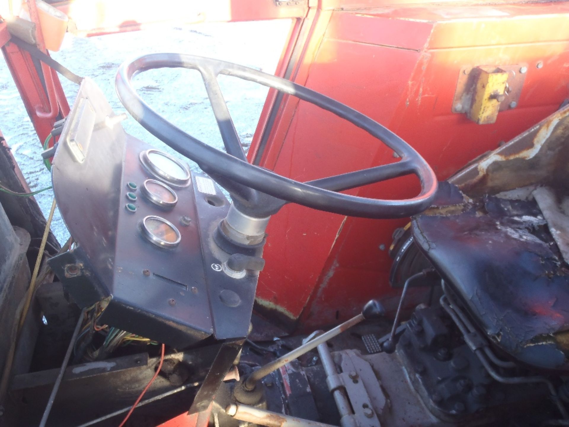 Massey Ferguson 260 Tractor Damage to Engine Block - Image 13 of 13