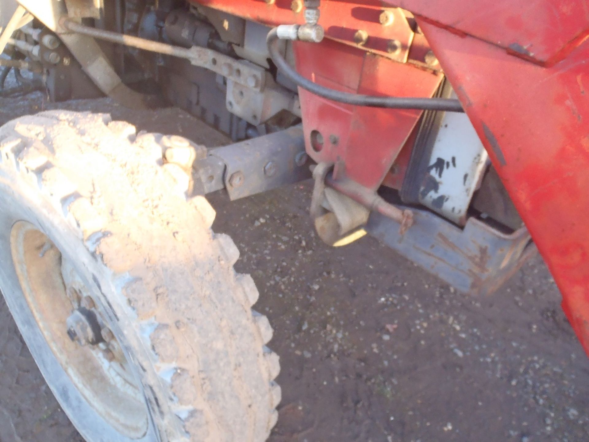 Massey Ferguson 690 2wd Tractor with Loader & Forks. 2550 Hrs. Reg No. SMO 725Y - Image 9 of 12