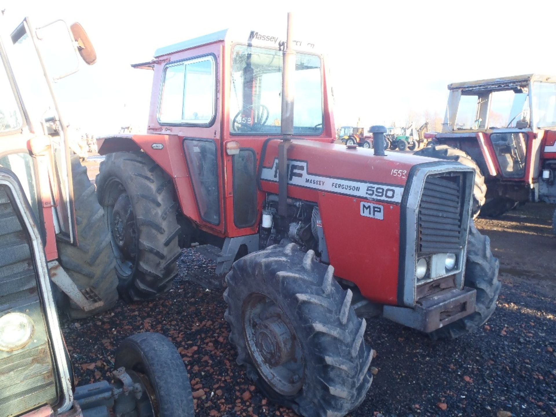 Massey Ferguson 590 4wd Tractor V5 will be supplied Ser No J195065 - Image 3 of 10