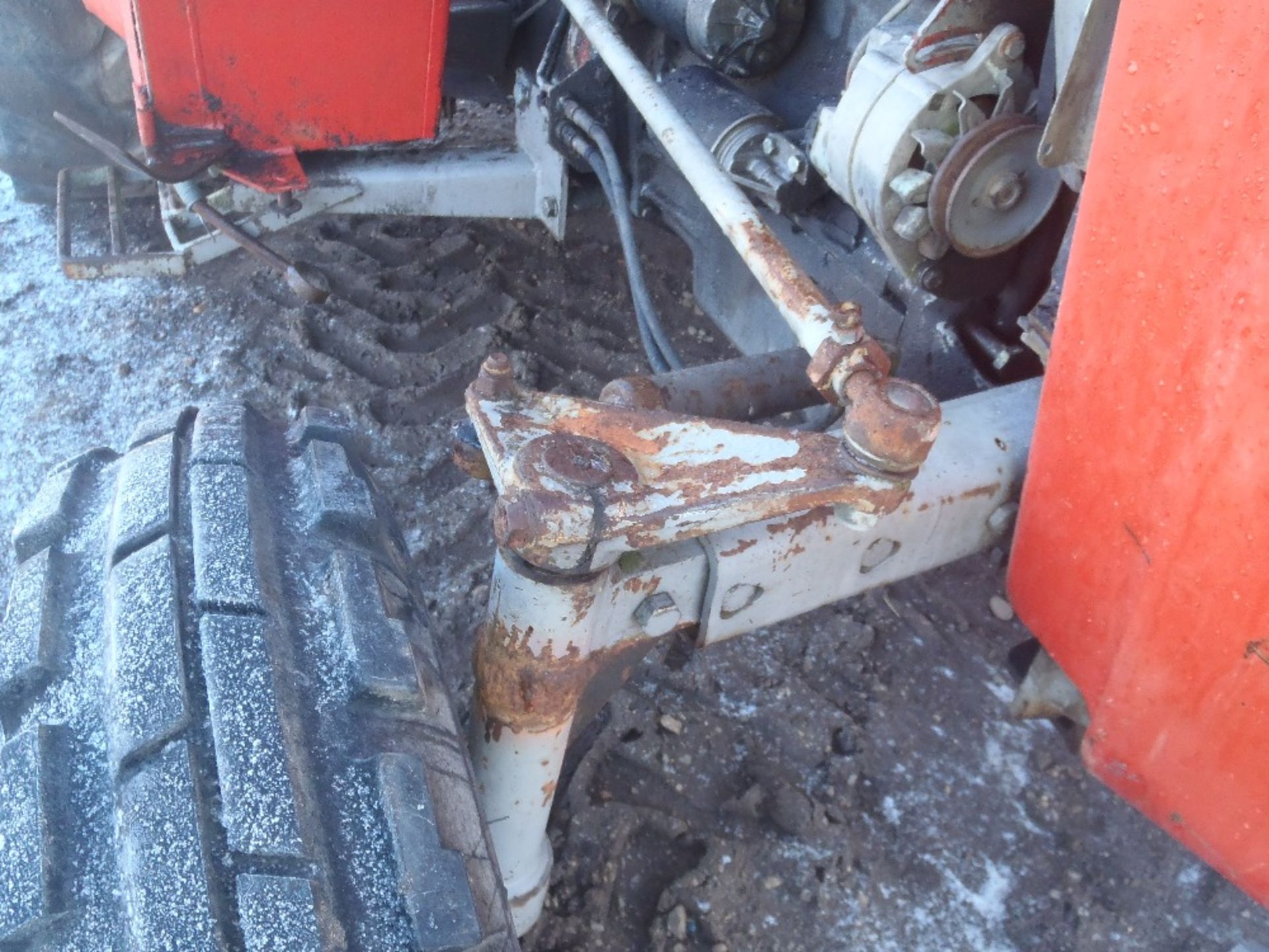 Massey Ferguson 260 Tractor Damage to Engine Block - Image 9 of 13
