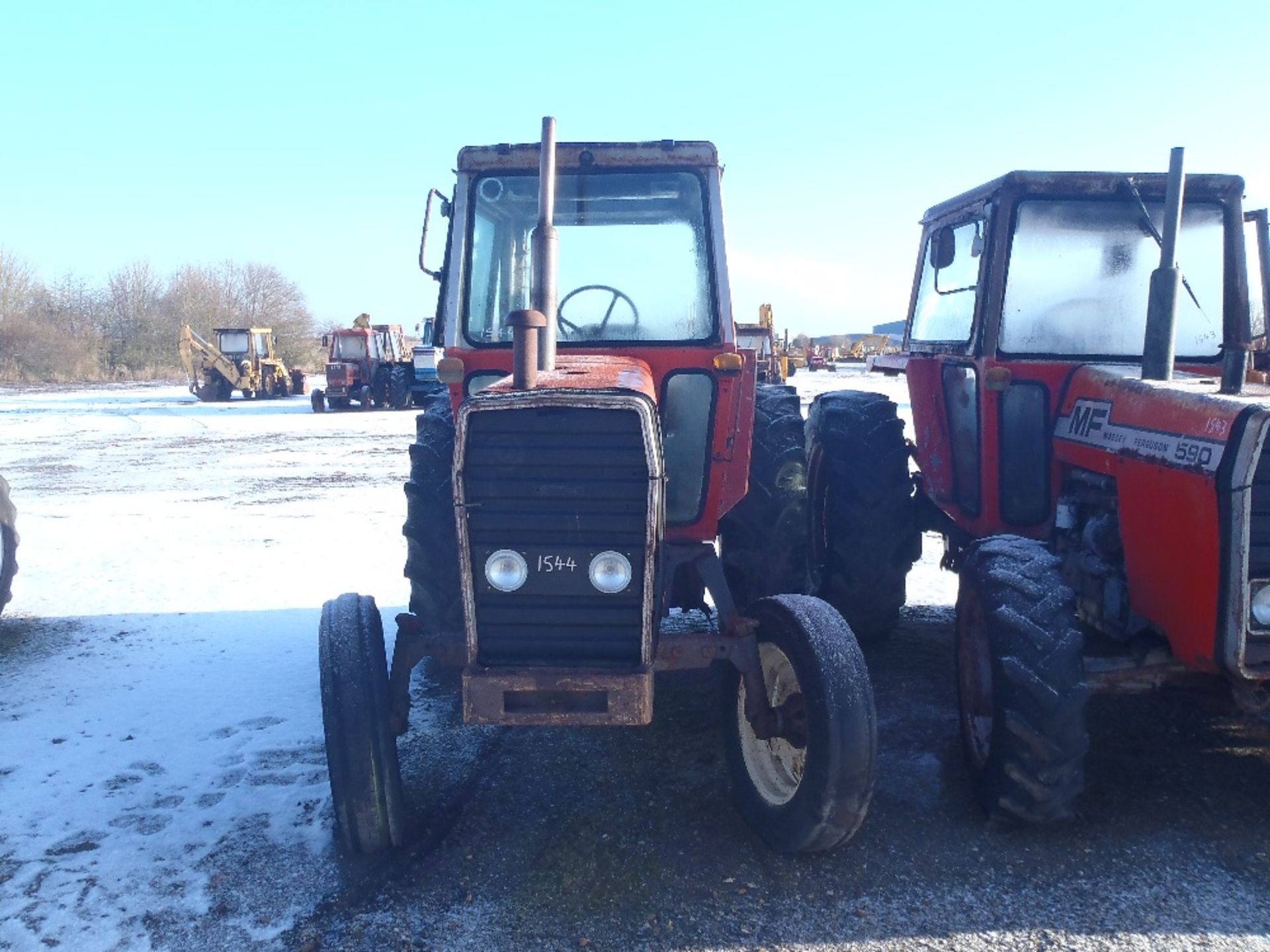 Massey Ferguson 590 Tractor Ser No H242065 - Image 2 of 10