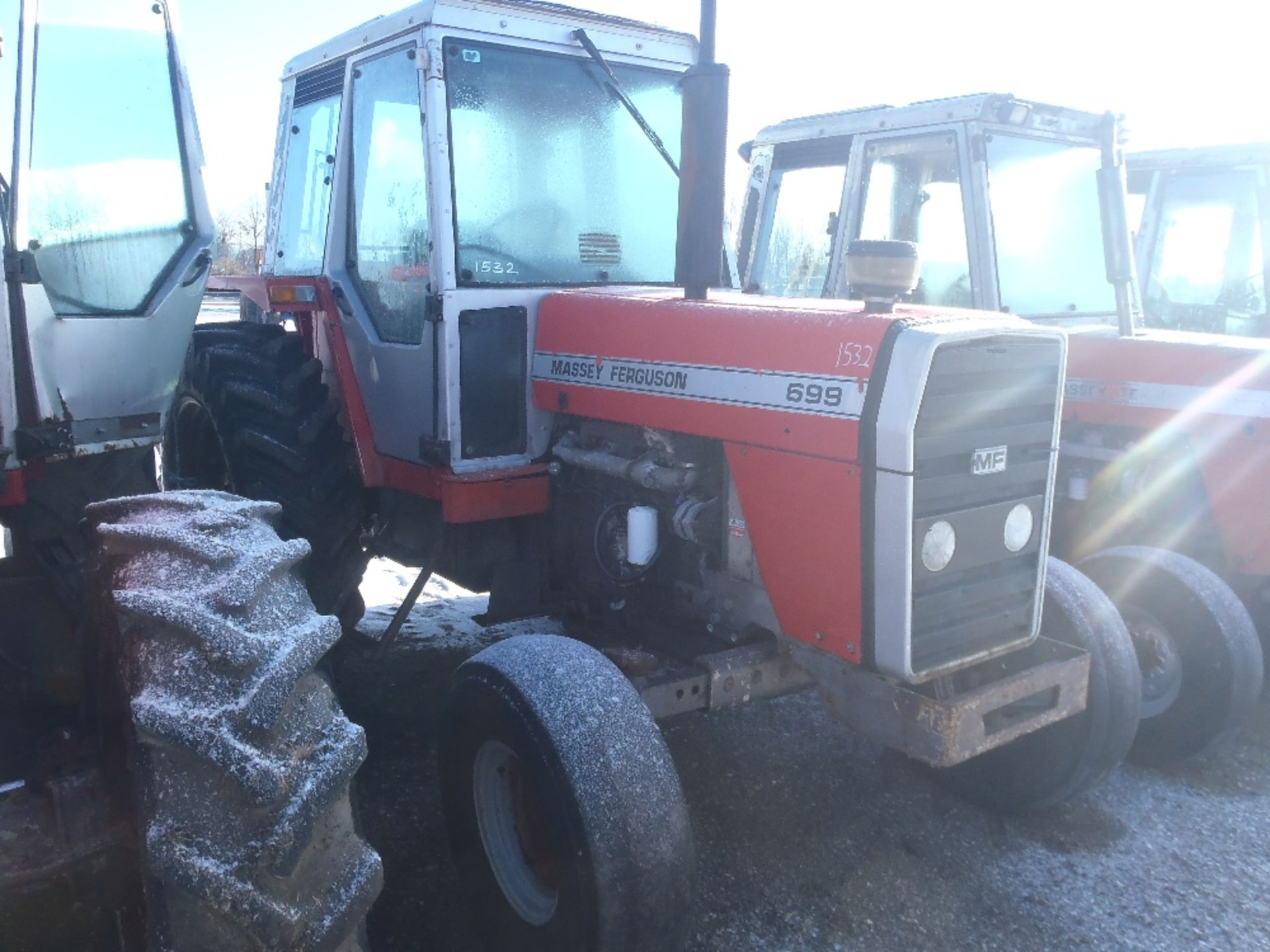 Massey Ferguson 699 Tractor Serial No. L200026 - Image 3 of 9