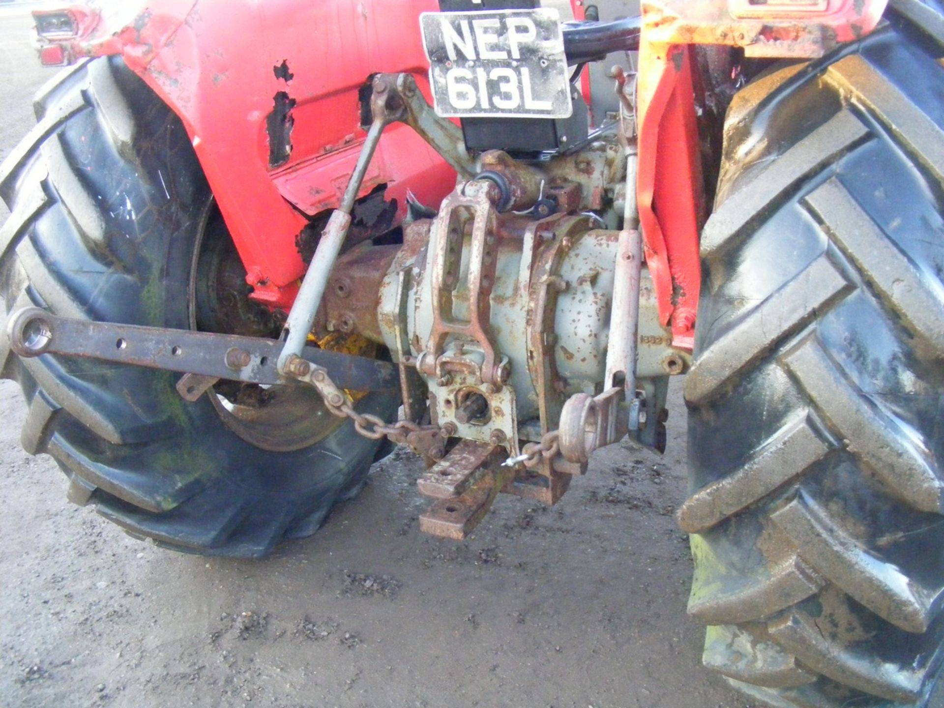 Massey Ferguson 165 2wd Tractor with Square Axle & Wet Brake