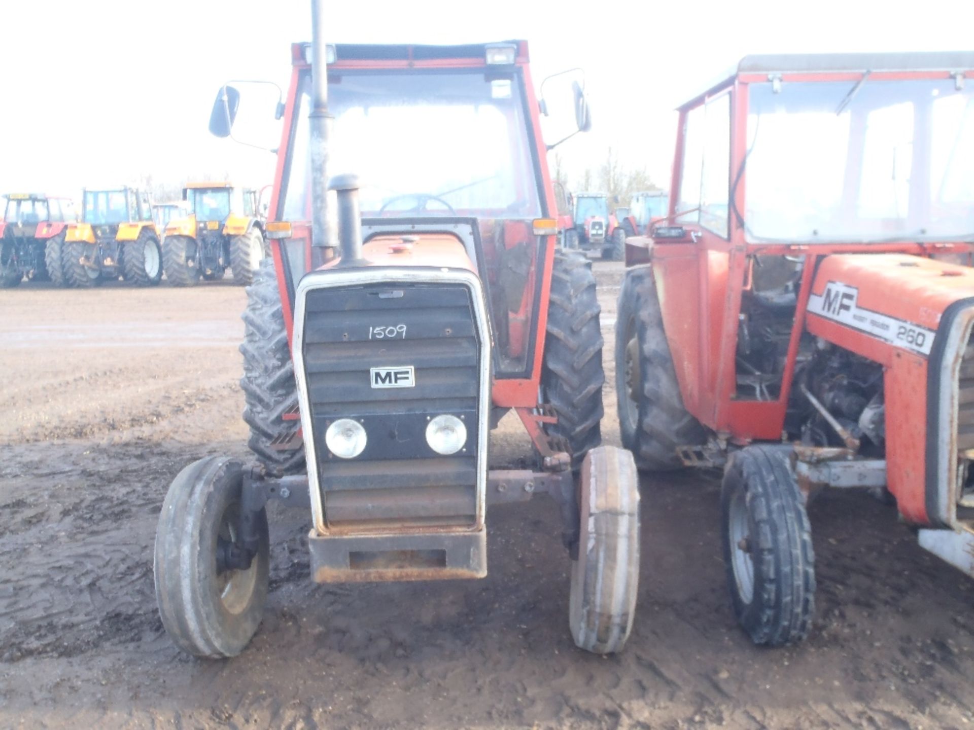 Massey Ferguson 275 Tractor ser No 224693 - Image 2 of 10