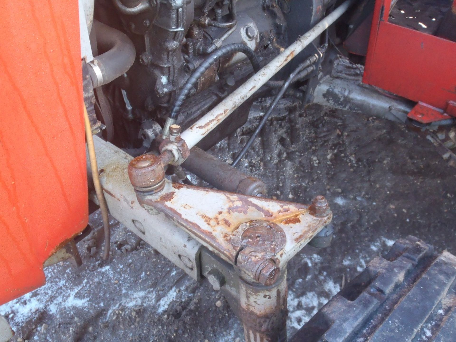 Massey Ferguson 260 Tractor Damage to Engine Block - Image 10 of 13