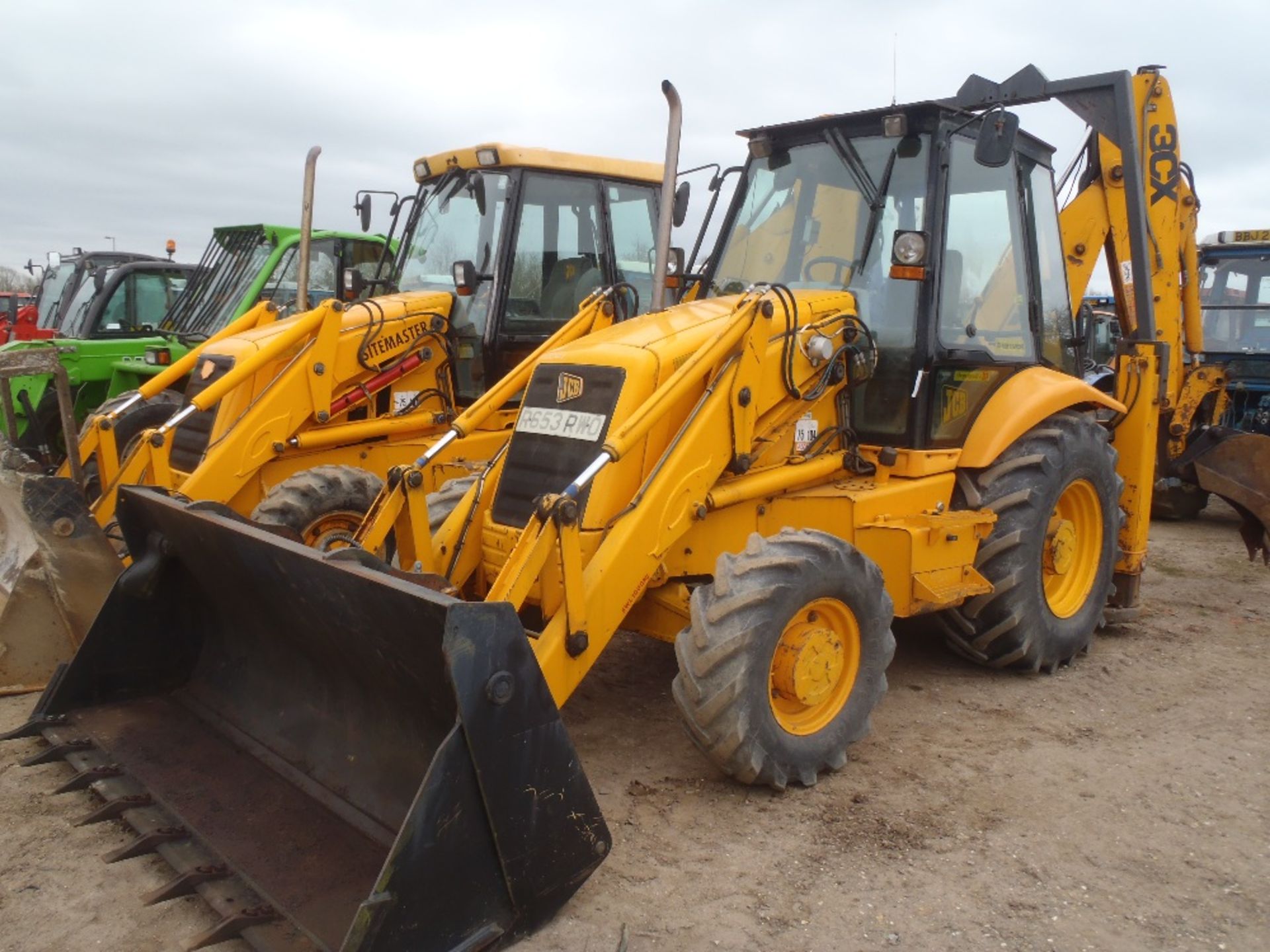 1998 JCB 3CX Manual Non Turbo With Pipework, Quick Fit Bucket. Hammer. V5 will be supplied. Ex