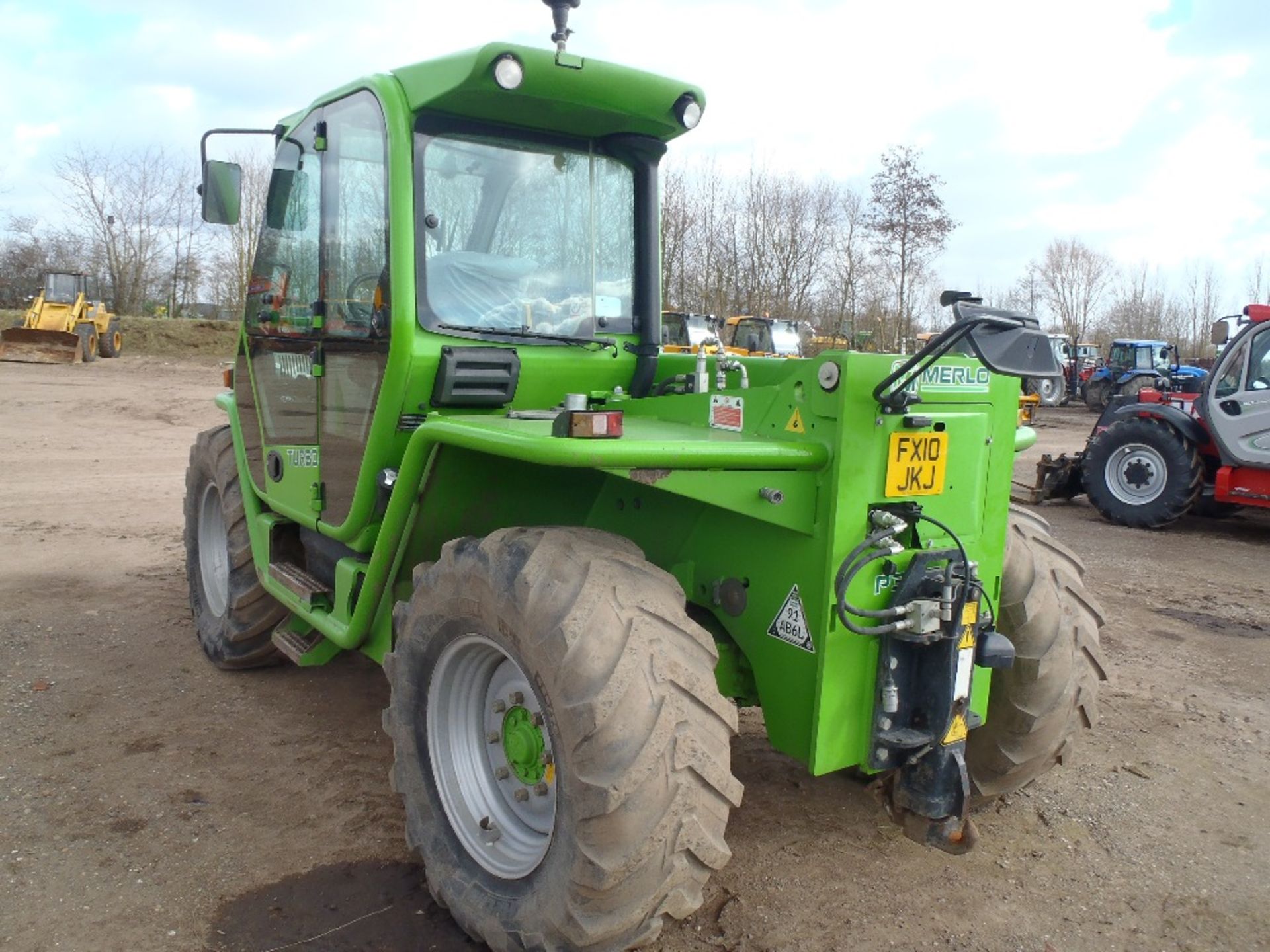 Merlo 34.7 Top Telescopic with Side Shift Carriage. V5 will be supplied. Reg.No. FX10 JKJ Ser No - Image 4 of 5