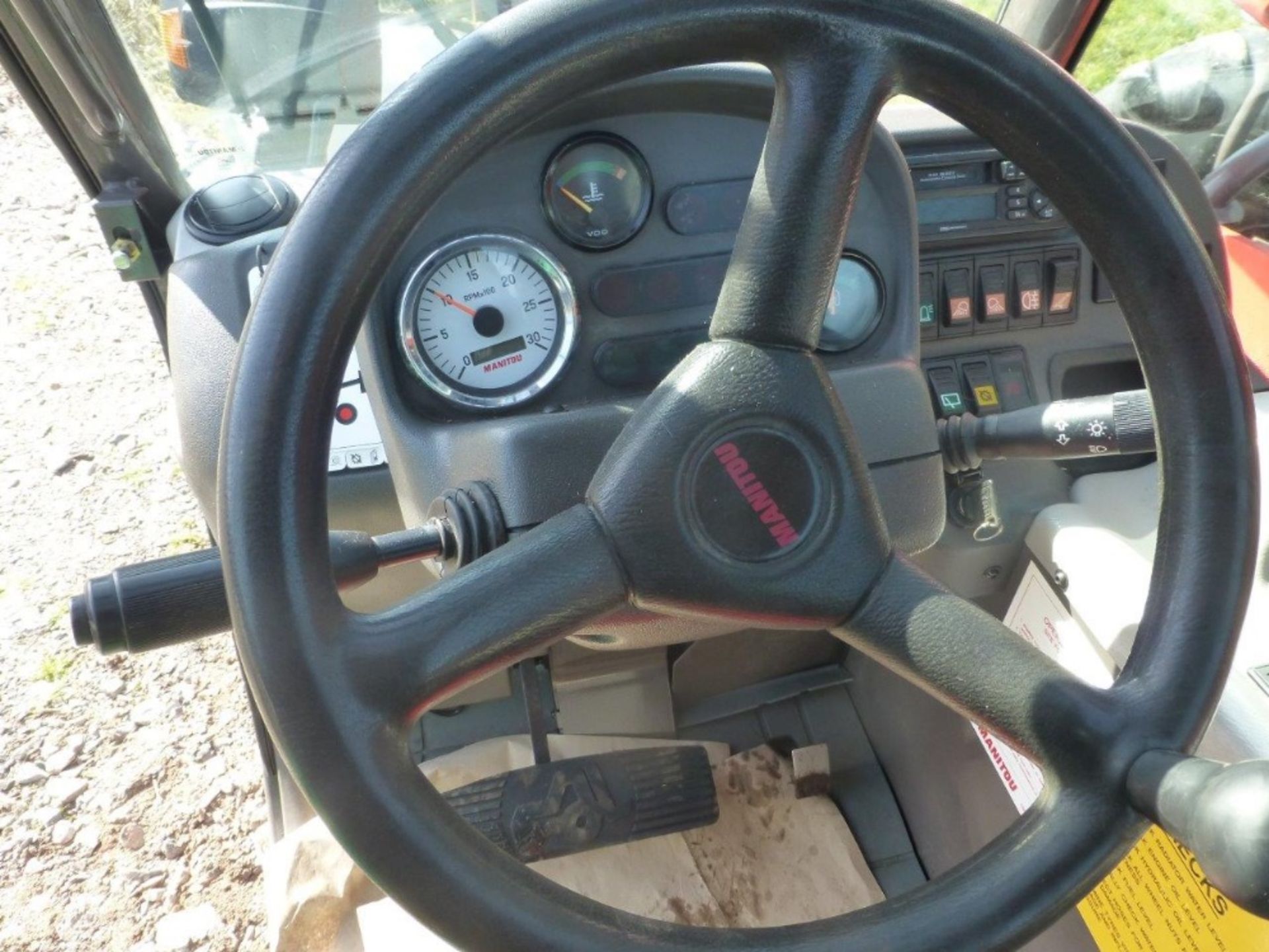 Manitou 634-120 LSU Turbo CRC Powershift with Air Con. 05 Reg - Image 5 of 5