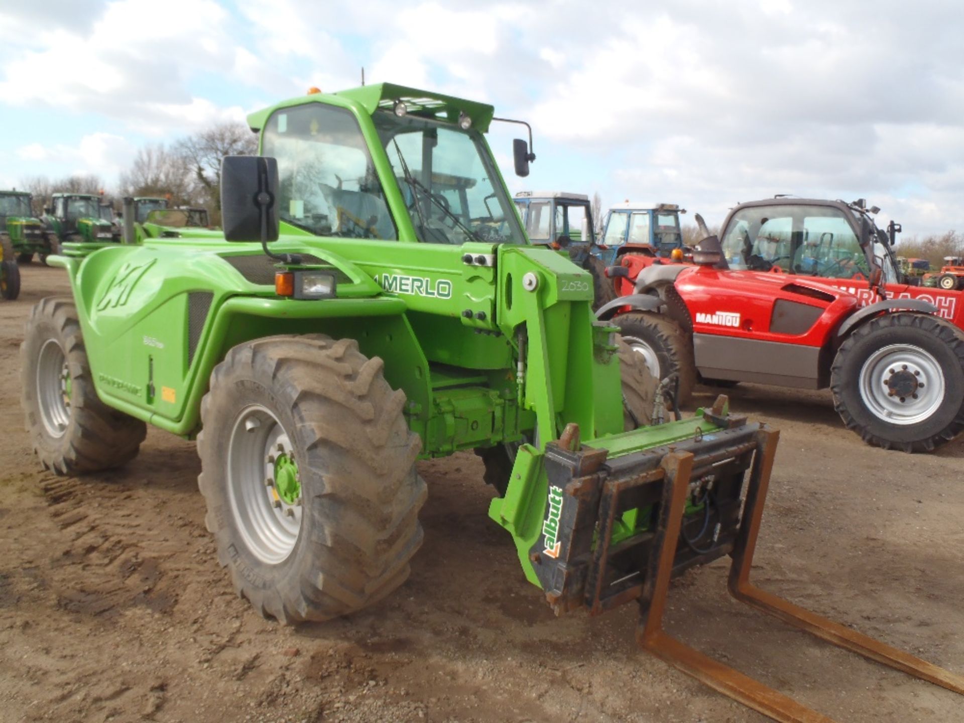 Merlo 34.7 Top Telescopic with Side Shift Carriage. V5 will be supplied. Reg.No. FX10 JKJ Ser No - Image 2 of 5