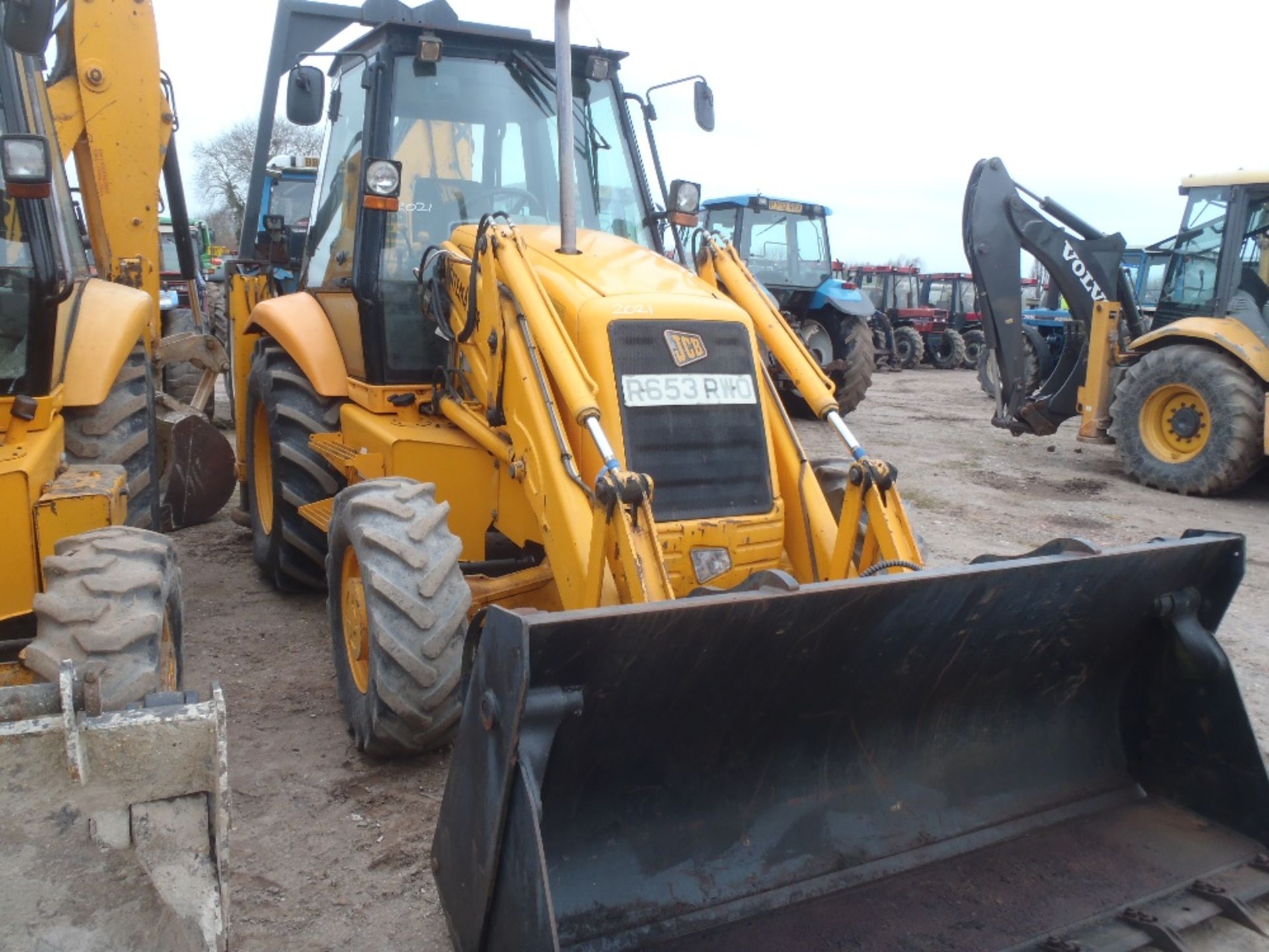1998 JCB 3CX Manual Non Turbo With Pipework, Quick Fit Bucket. Hammer. V5 will be supplied. Ex - Image 3 of 8