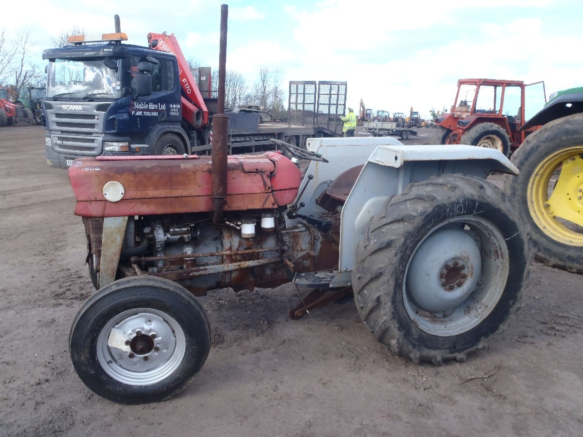 Massey Ferguson 135 2wd Tractor. V5 will be supplied. Reg.No. BVW 913G Ser No 113789
