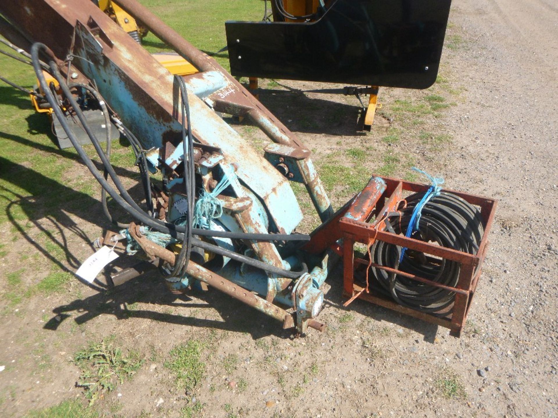 Lely Fisher Humphries Hedgecutter with Saw Blade Attachment, 2 x 36inch Saw Blades & Spare Set of - Image 3 of 4