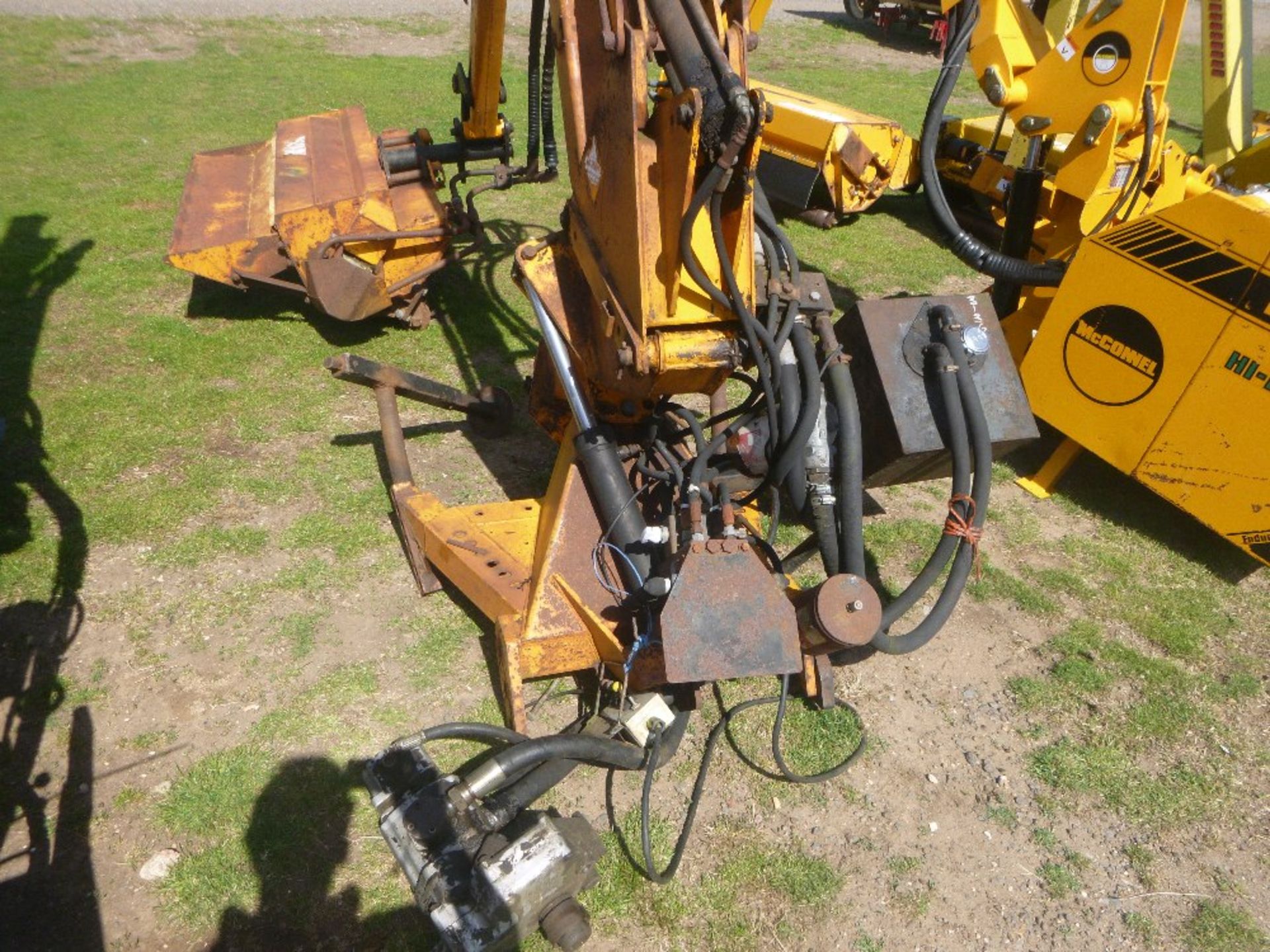 McConnel Hy Reach Hedgecutter with Electric Controls & Fitted T Flails - Image 3 of 4