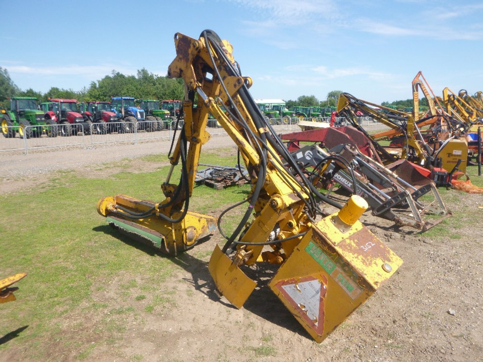 Bomford Supertrim Cable Control Hedgecutter - Image 2 of 4