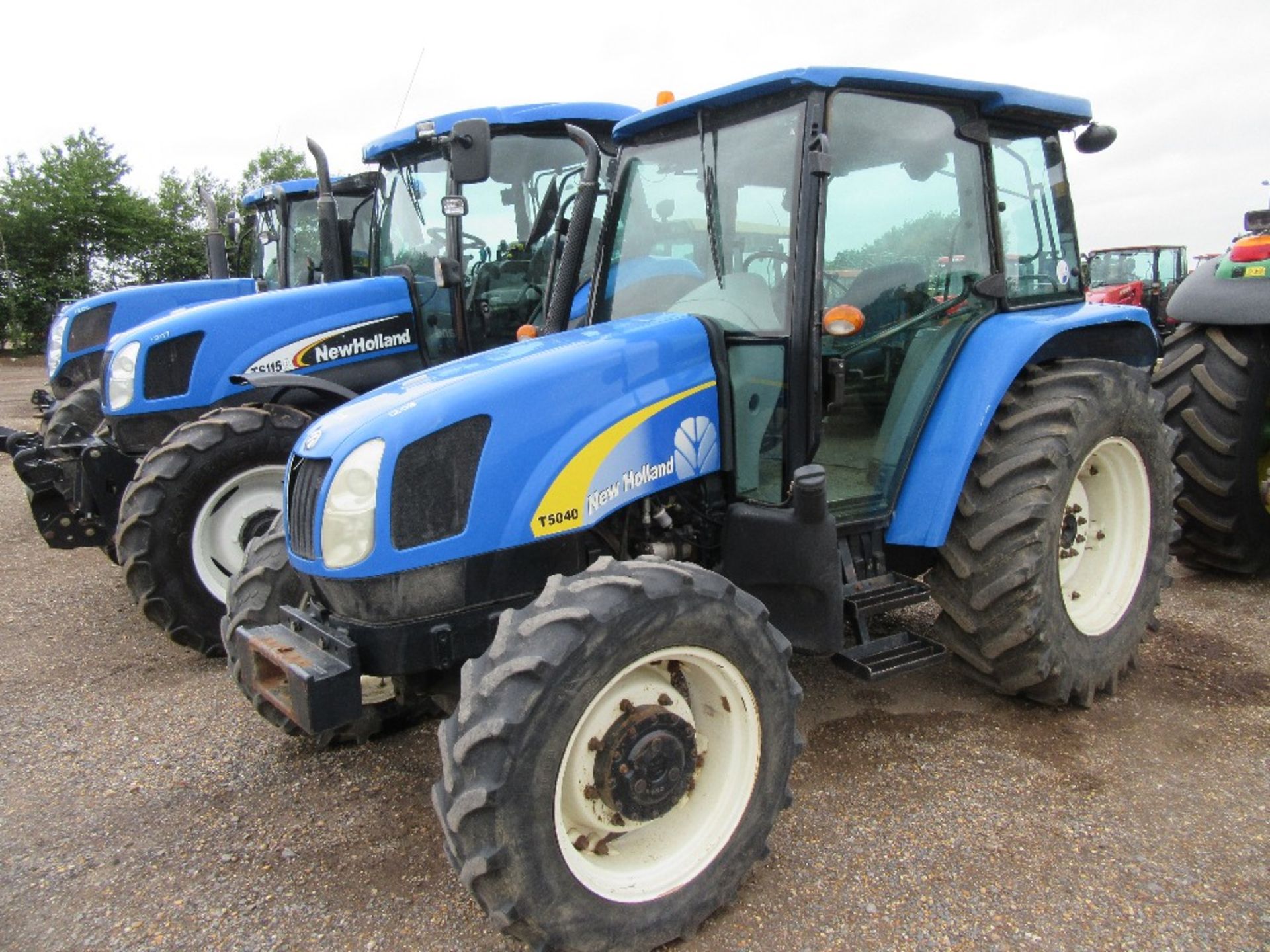 2008 New Holland T5040 Tractor Ser No ZBJH05556