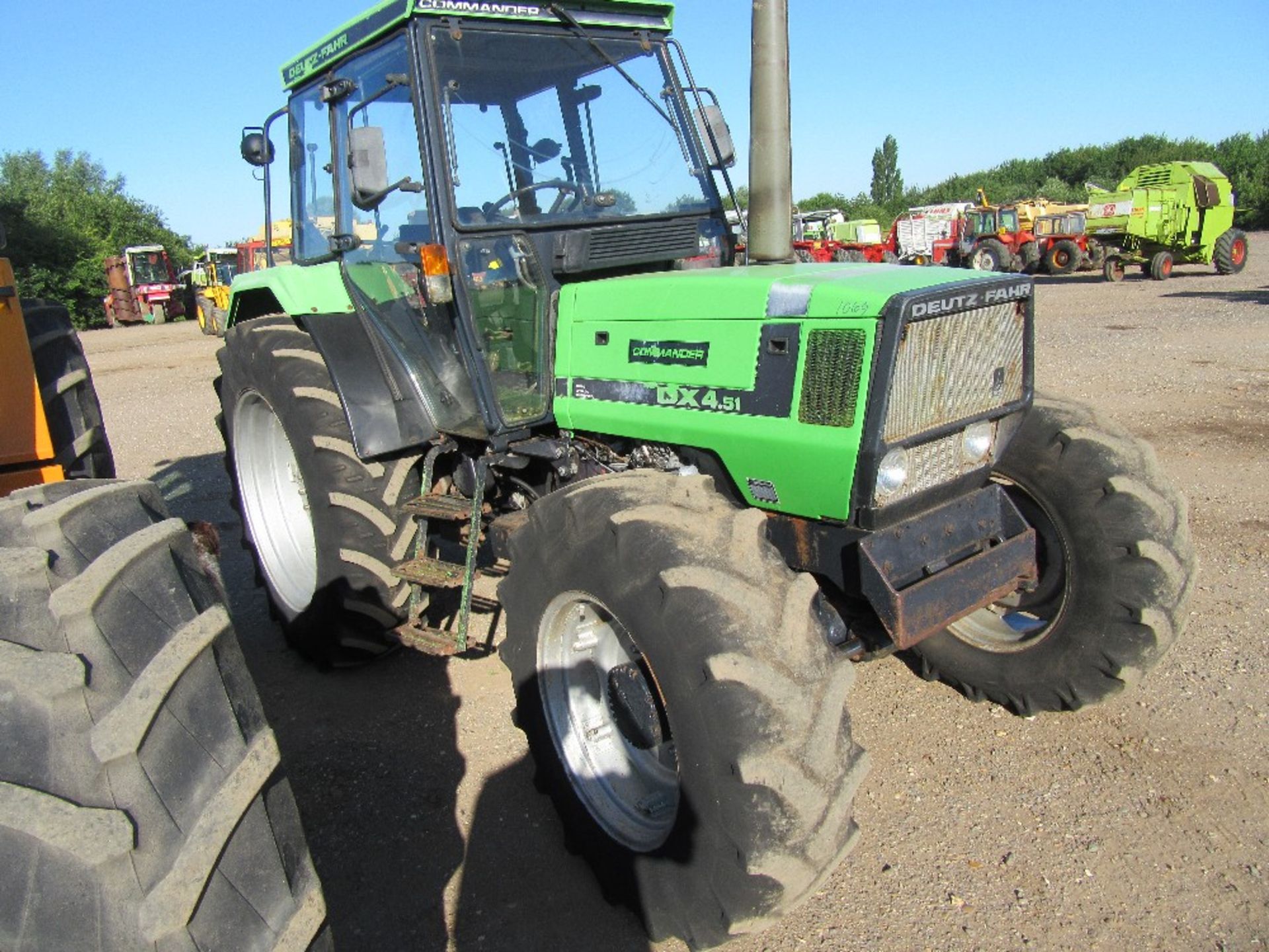 Deutz Commander DX4.51 4wd Tractor V5 will be supplied. Reg.No. G995 SAO. Ser No 76350542 - Image 3 of 11