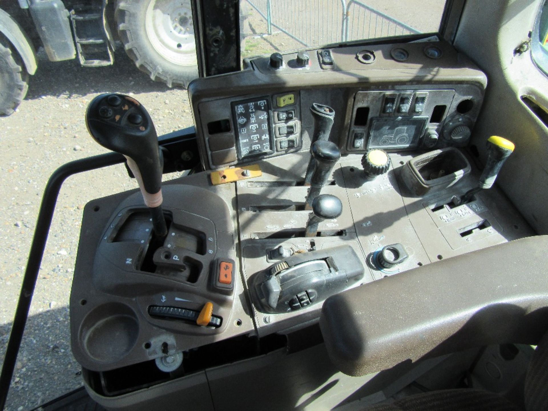 John Deere 6920 Premium TLS Tractor With Air Con. Reg.No. SF06 DDZ. Ser.No.489472 - Image 10 of 12