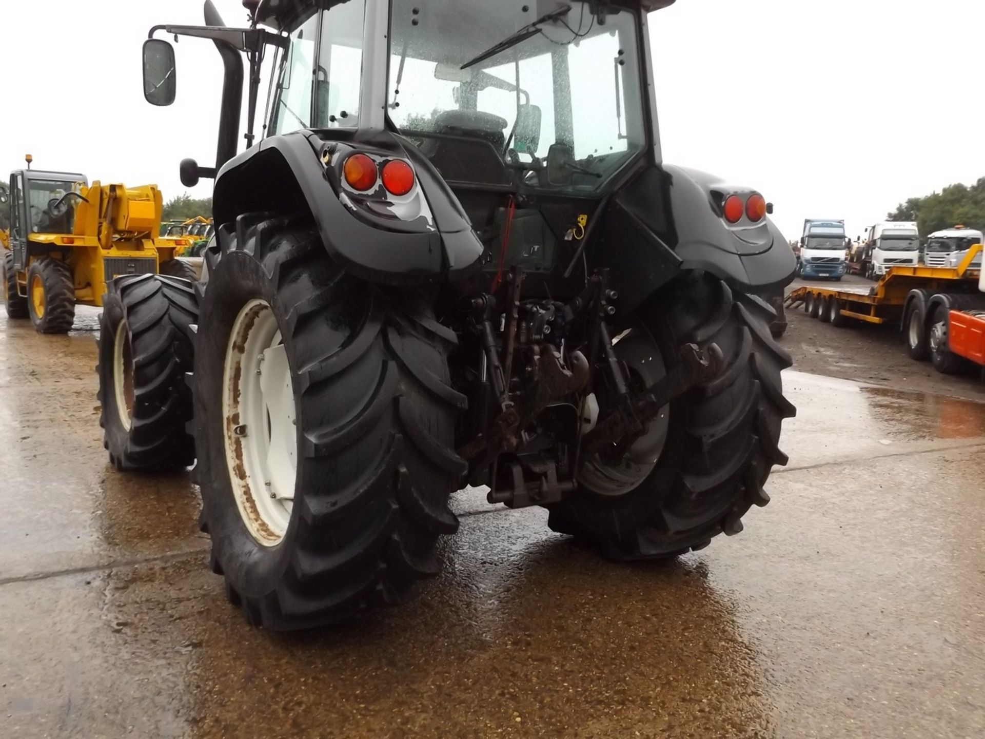 Valtra T130 Tractor - Image 6 of 6